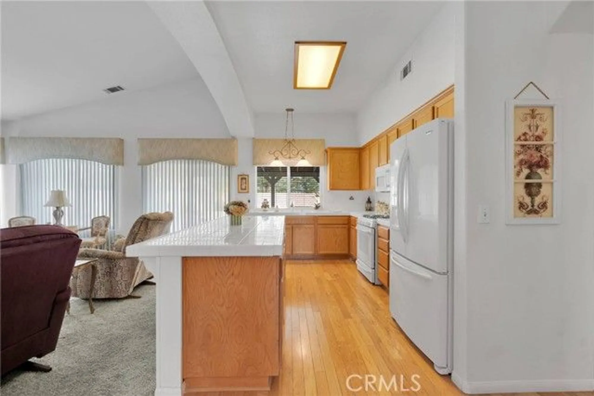 Property Slideshow image 15 of 54 | 19559 northstar ct, Apple Valley, CA, 92308