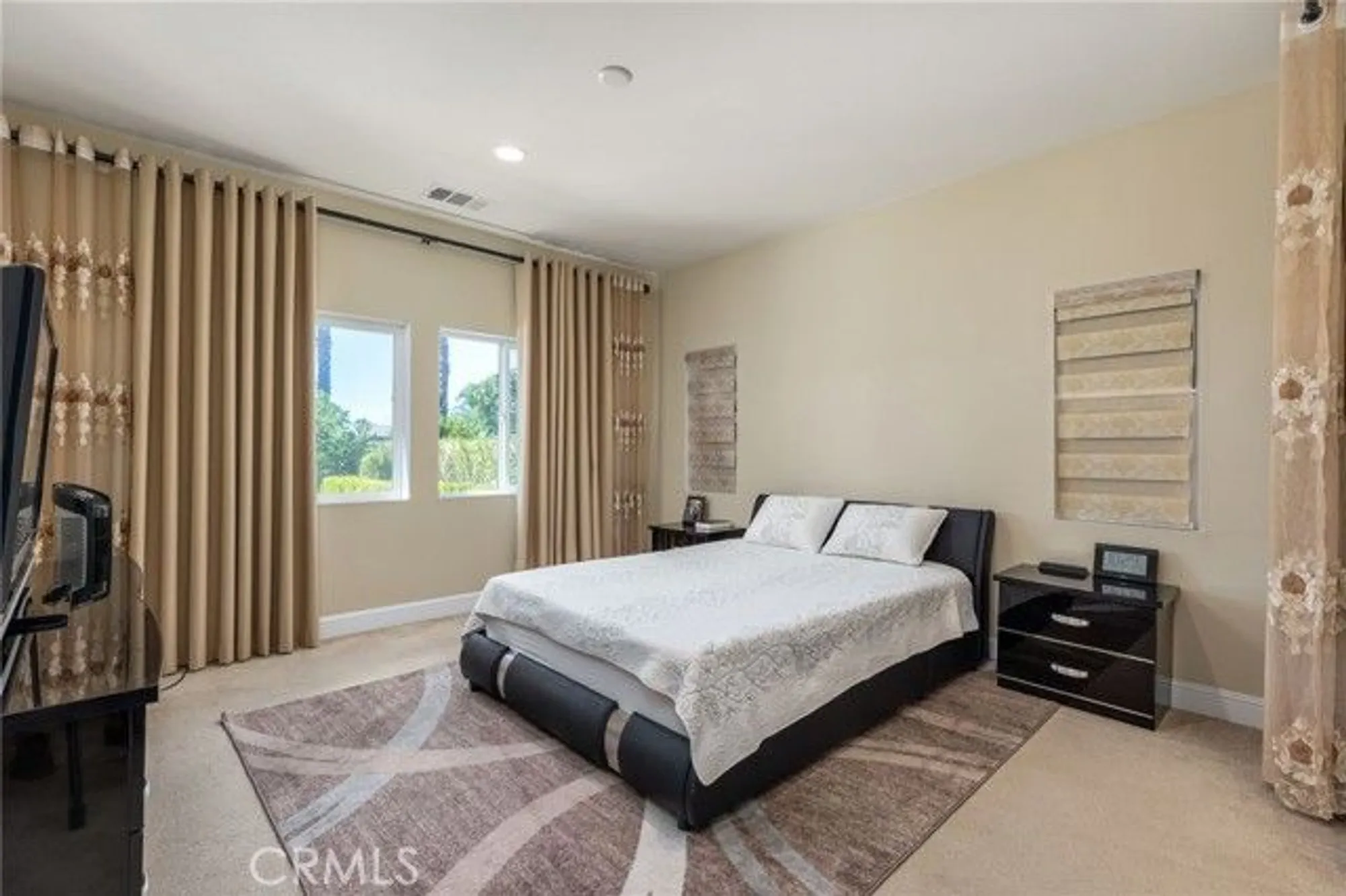 Property Slideshow image 8 of 28 | 26323 desert rose ln, Menifee, CA, 92586