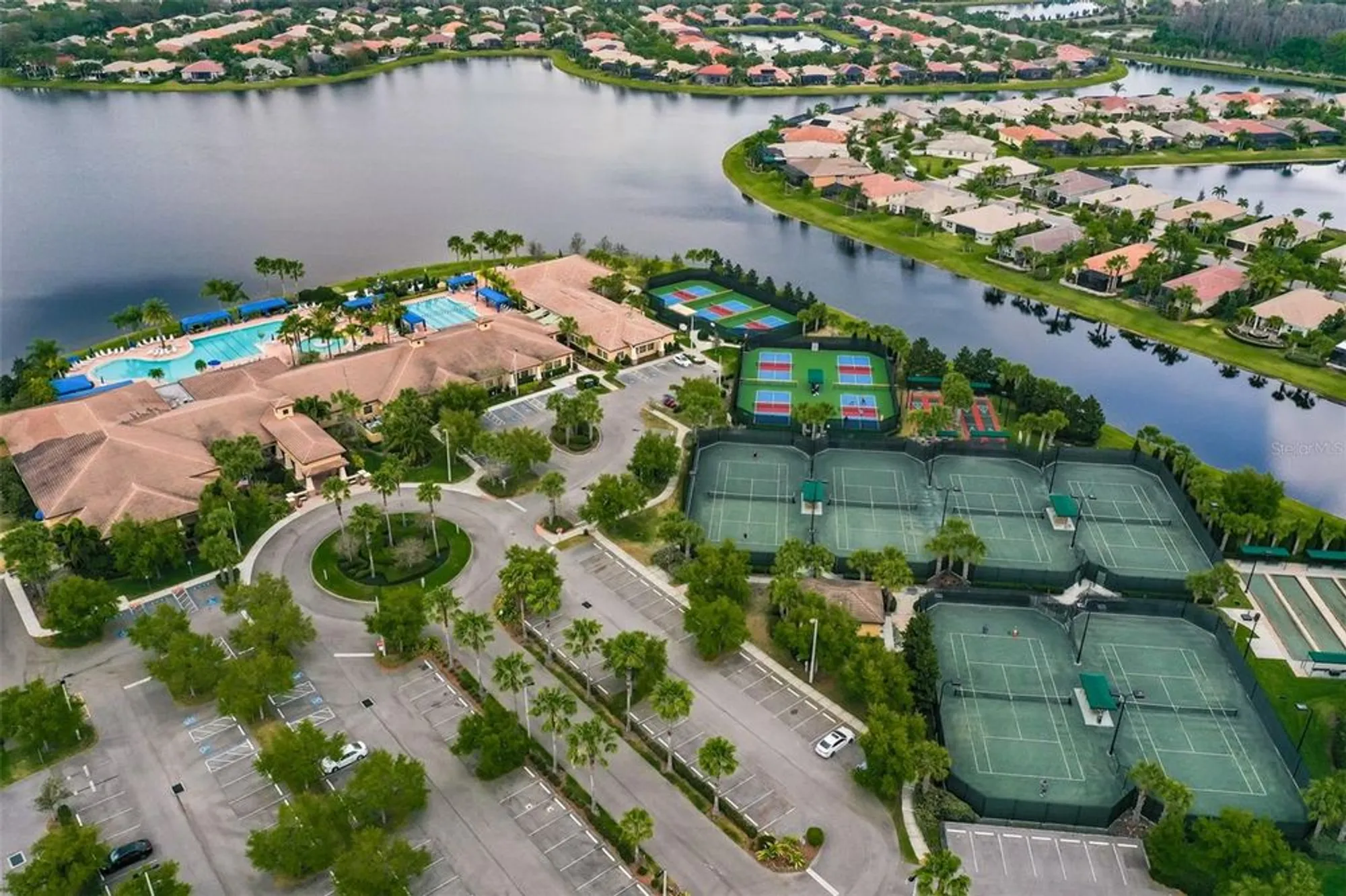 Property Slideshow image 57 of 75 | 16227 cape coral dr, Wimauma, FL, 33598