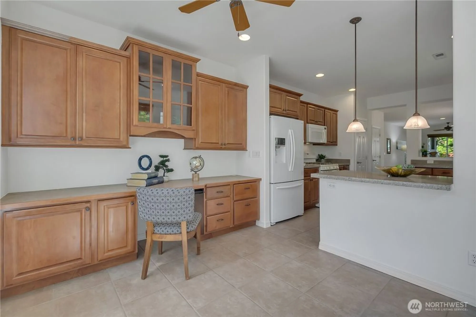 Property Slideshow image 13 of 38 | 4961 spokane st, Lacey, WA, 98516