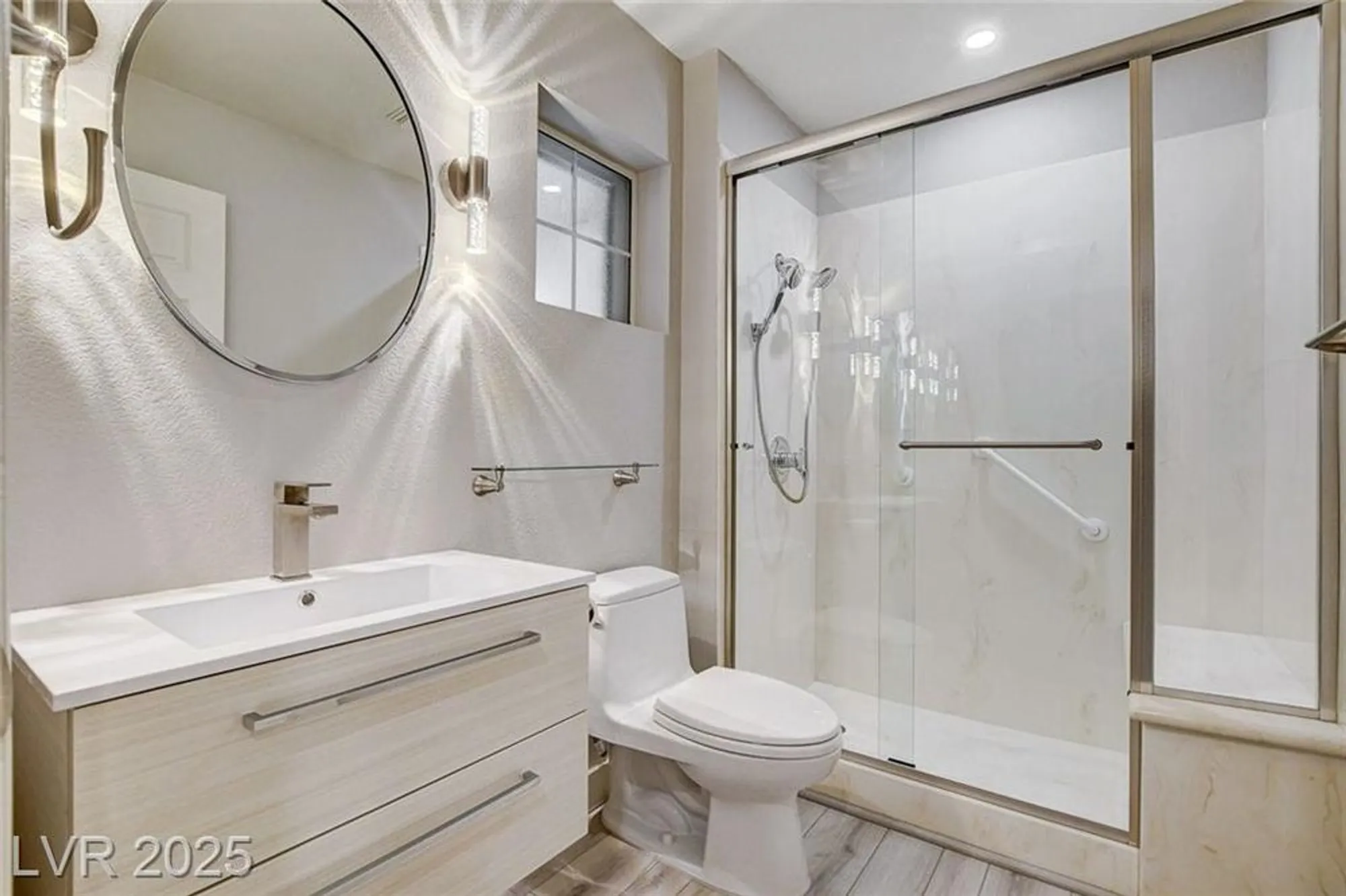 Property Slideshow image 32 of 42 | 10044 woodhouse dr, Las Vegas, NV, 89134