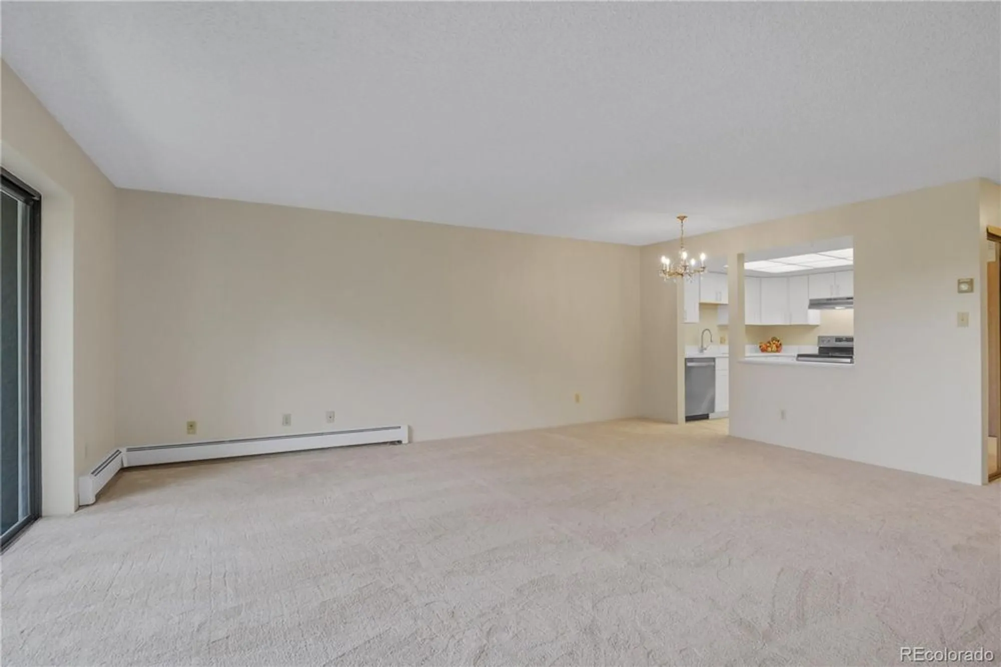 Property Slideshow image 6 of 45 | 13691 e marina dr 208, Aurora, CO, 80014