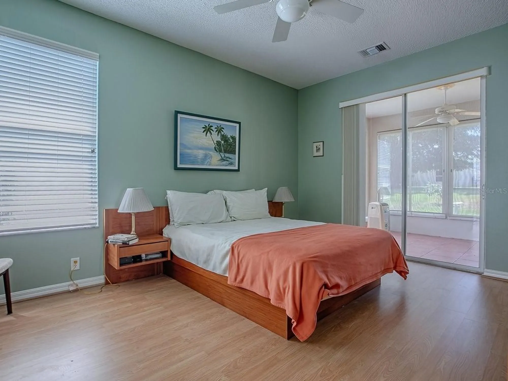 Property Slideshow image 22 of 48 | 910 eagles lndg, Leesburg, FL, 34748