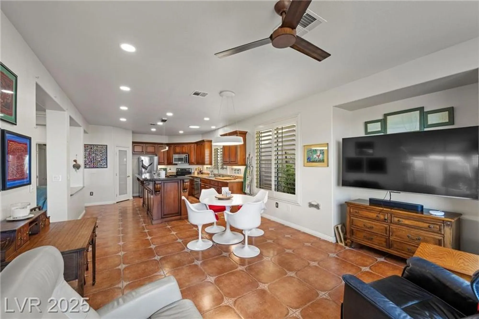 Property Slideshow image 28 of 99 | 4618 atlantico st, Las Vegas, NV, 89135