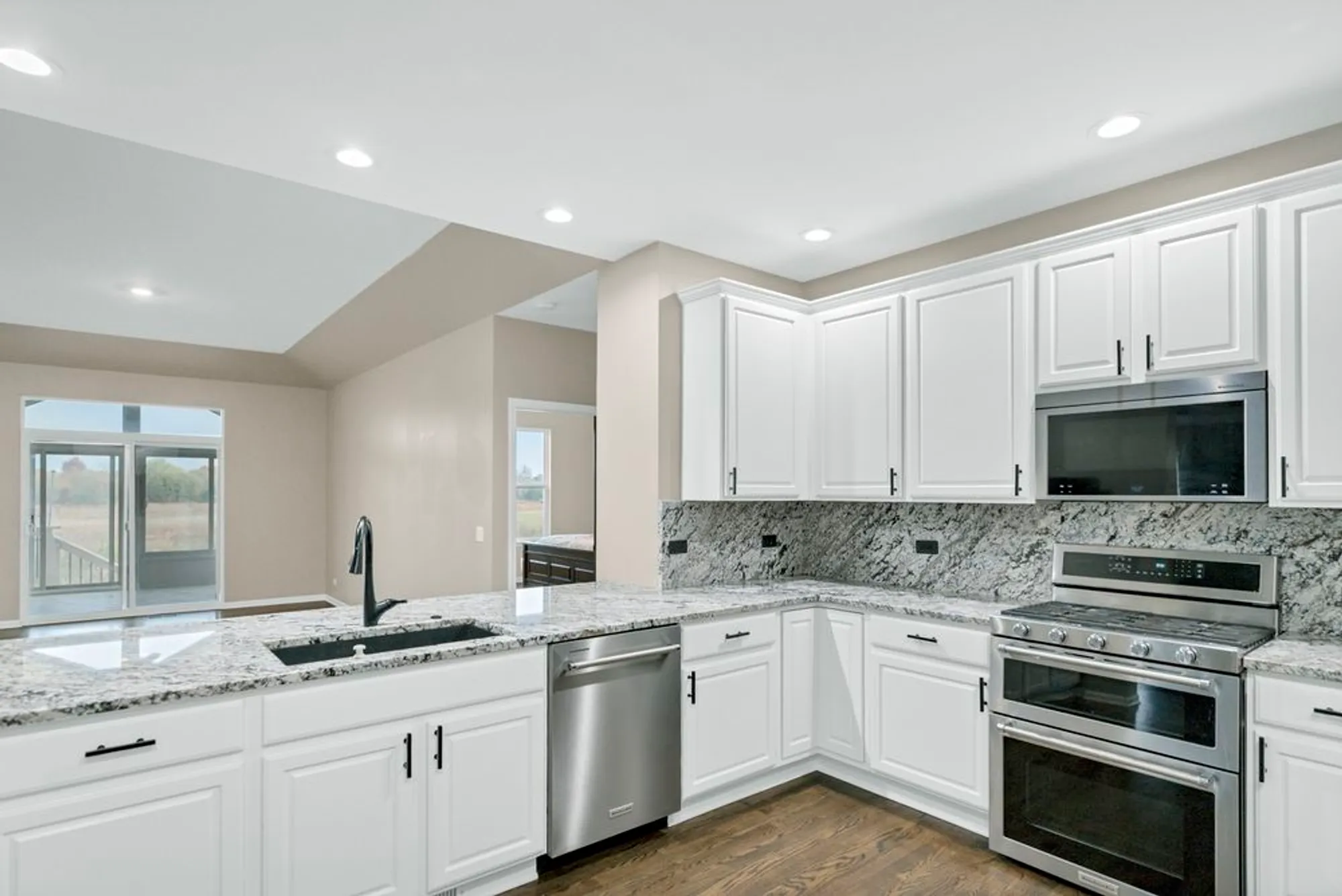 Property Slideshow image 25 of 71 | 2660 harnish dr, Algonquin, IL, 60102