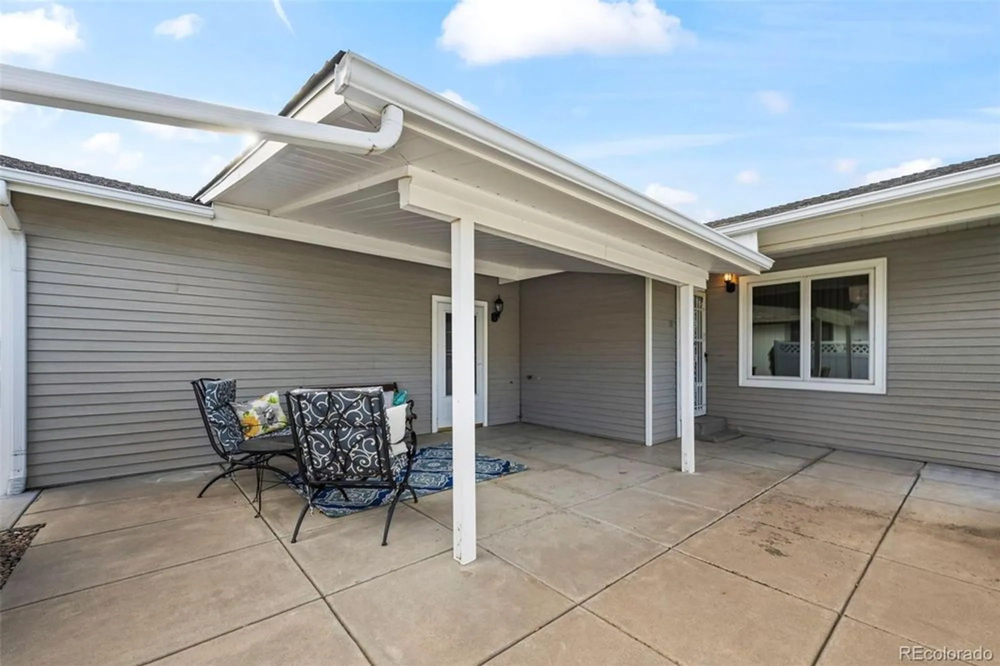 Property Slideshow image 16 of 30 | 19 douglas dr, Broomfield, CO, 80020