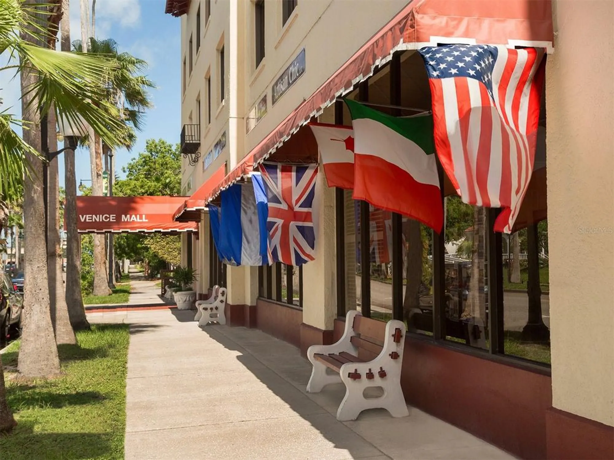 Property Slideshow image 49 of 68 | 437 cerromar ln unit 312, Venice, FL, 34293