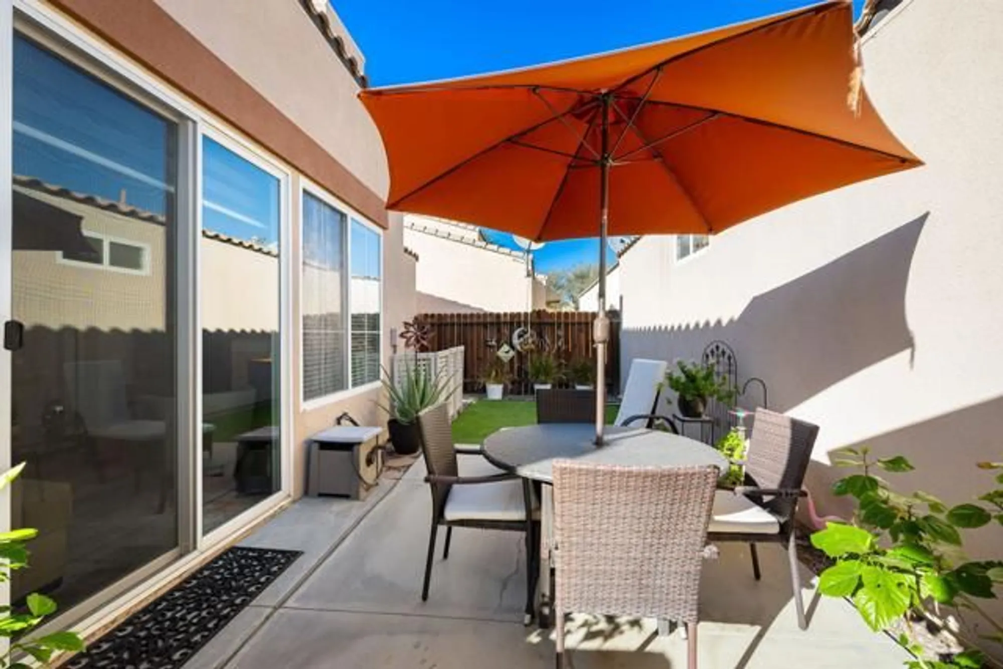 Property Slideshow image 36 of 43 | 47755 soft moonlight, La Quinta, CA, 92253