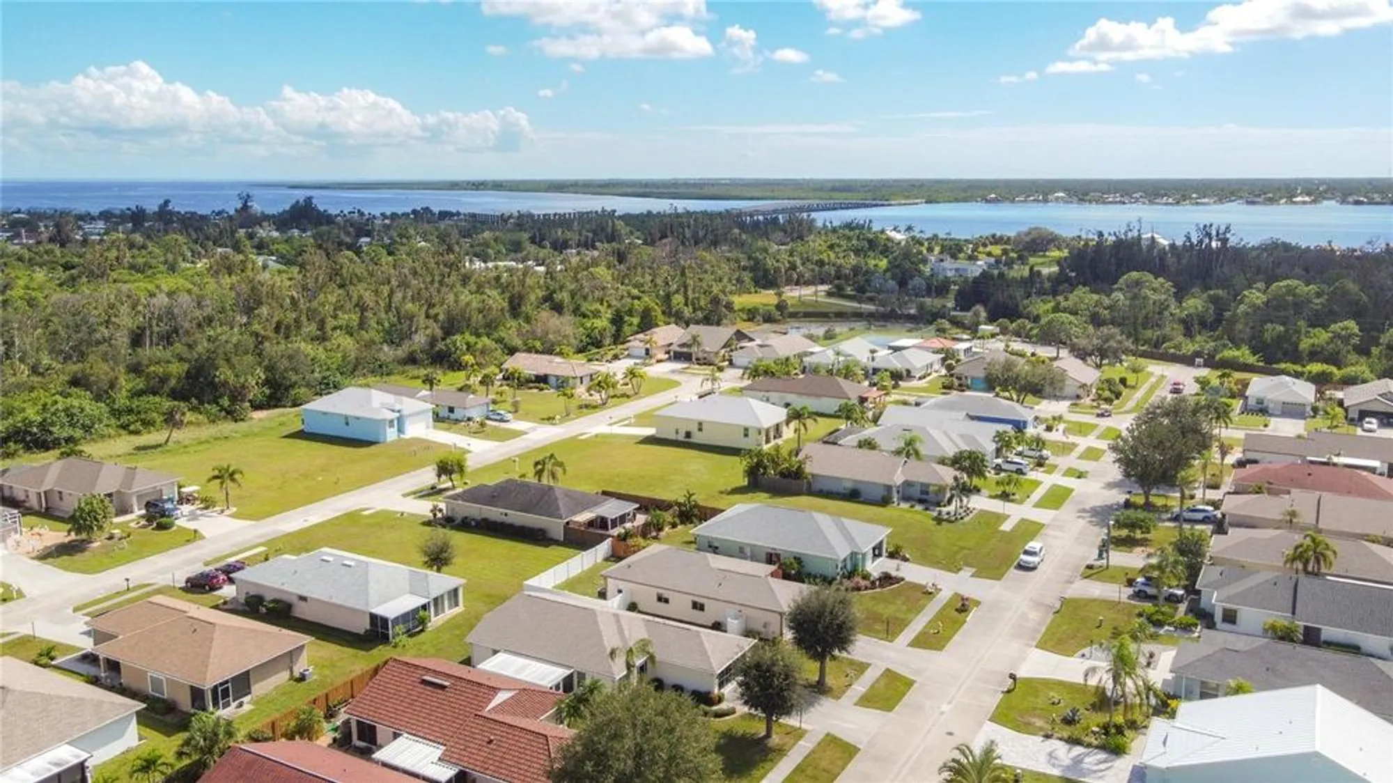 Property Slideshow image 38 of 49 | 4270 tree tops dr, Port Charlotte, FL, 33953
