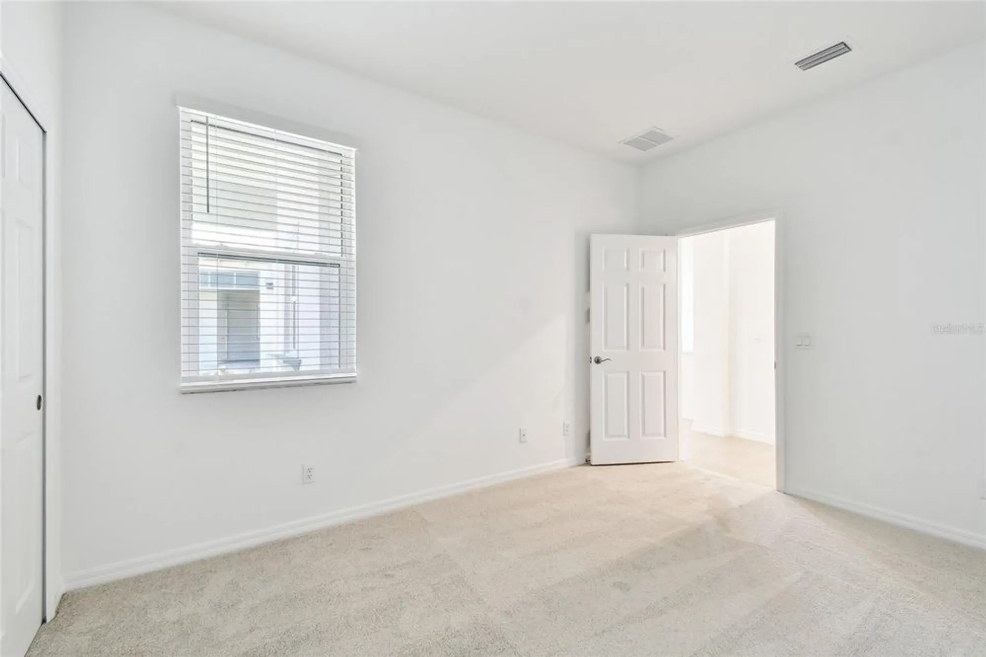 Property Slideshow image 22 of 44 | 18071 cherished loop, Lakewood Ranch, FL, 34211