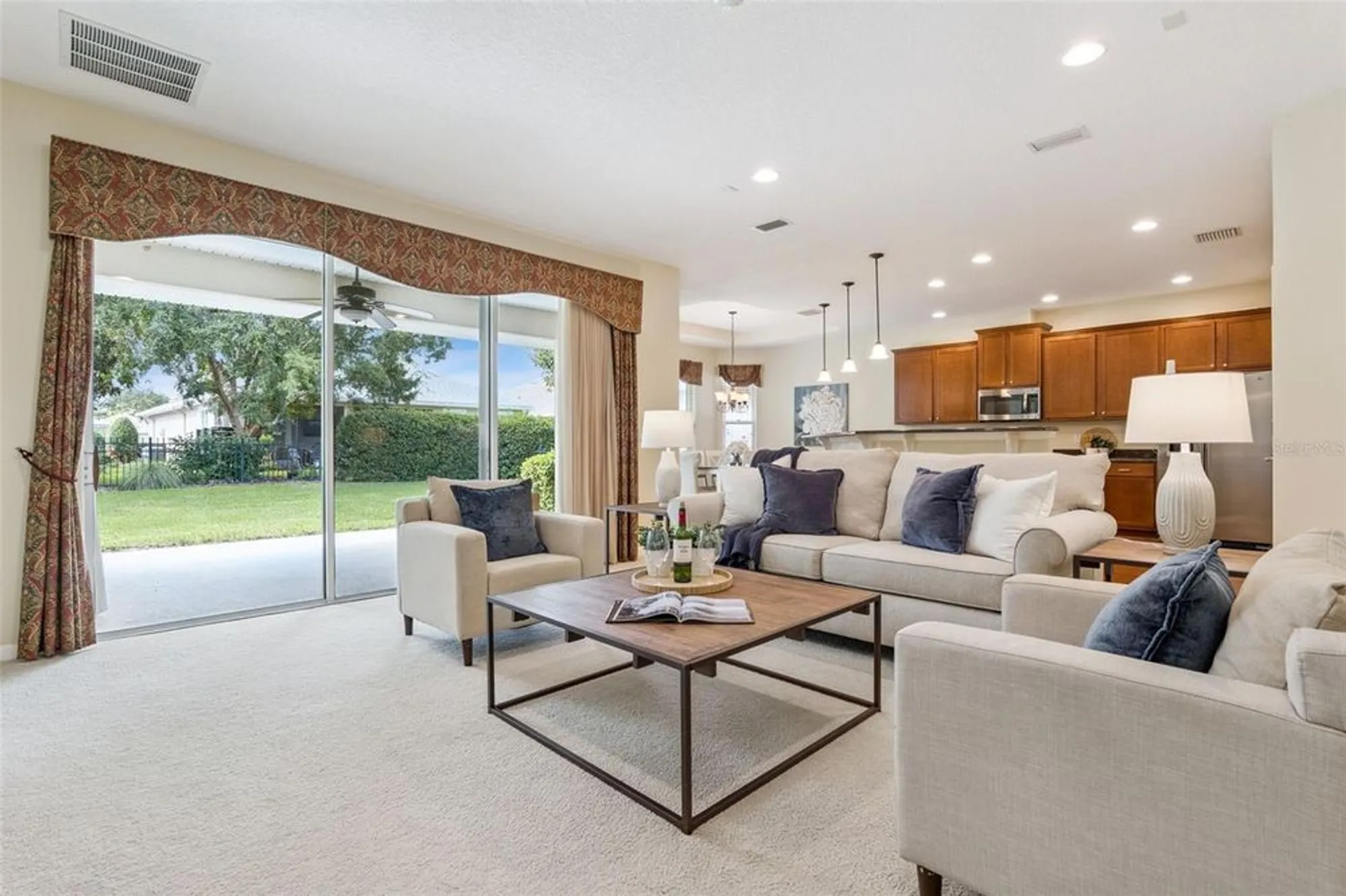 Property Slideshow image 7 of 48 | 1612 lincolnshire dr, Deland, FL, 32724