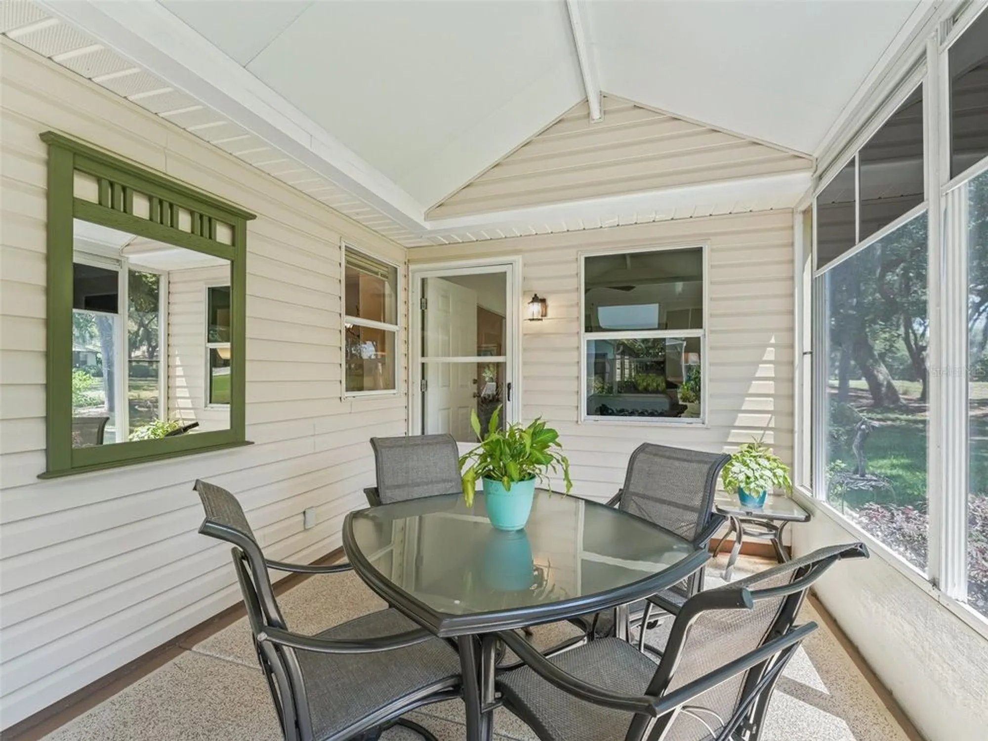 Property Slideshow image 20 of 49 | 511 chula vista ave, Lady Lake, FL, 32159