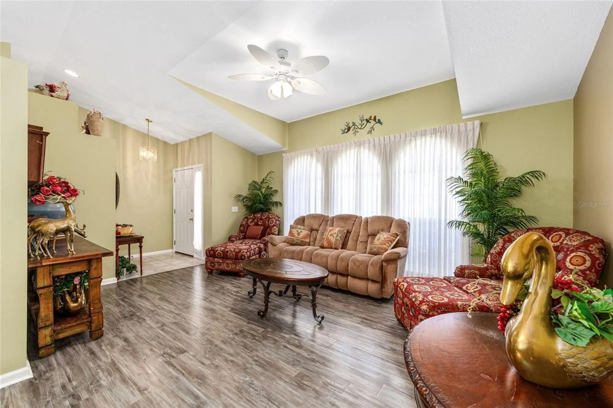 Property Slideshow image 10 of 49 | 5140 nw 25th loop, Ocala, FL, 34482