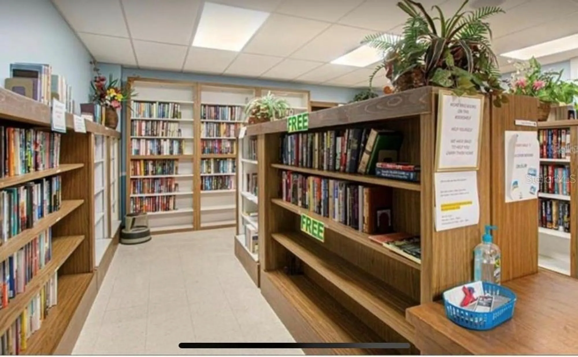 Property Slideshow image 36 of 40 | 2428 columbia dr apt 44, Clearwater, FL, 33763