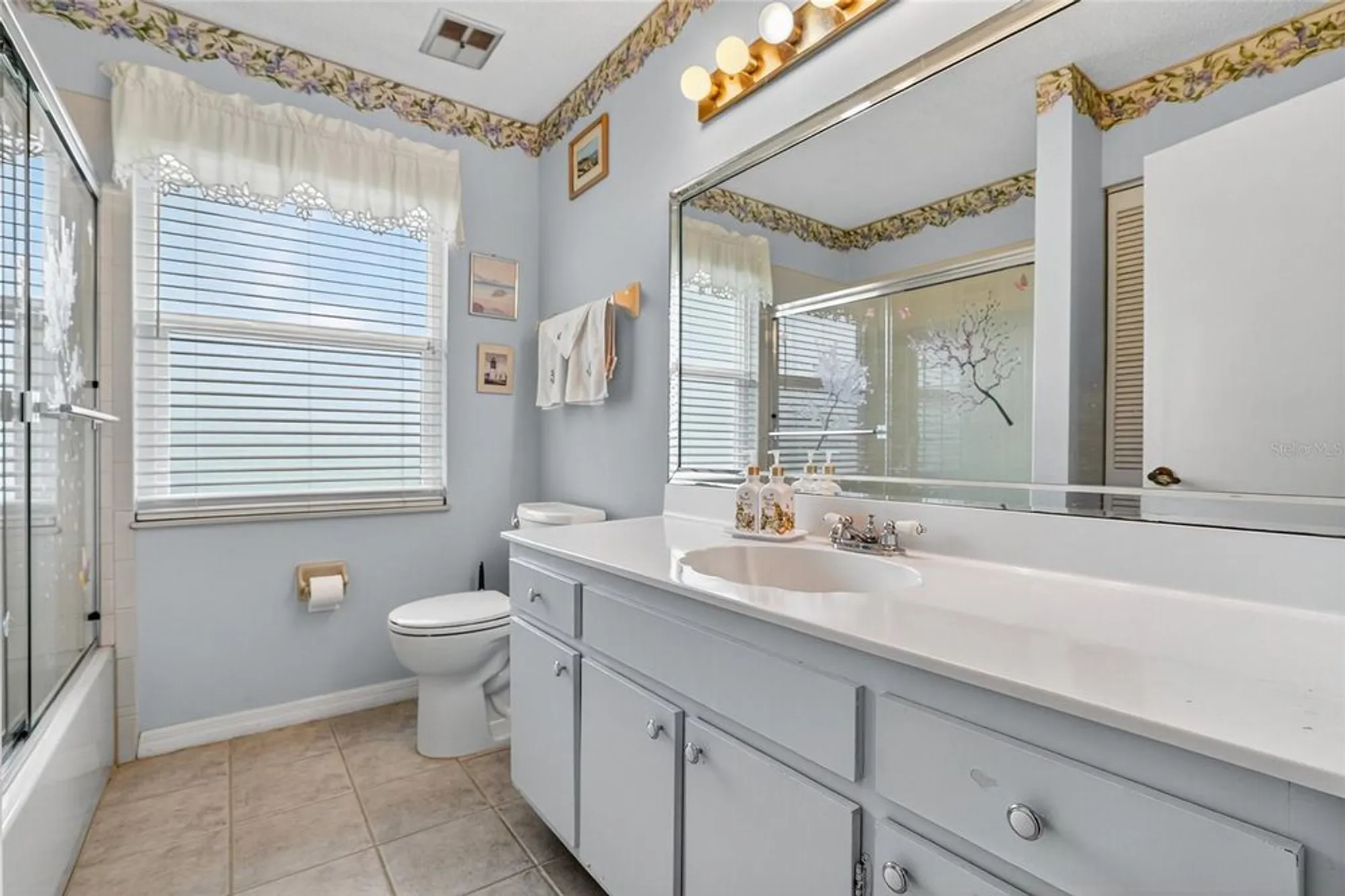 Property Slideshow image 24 of 62 | 148 bob white ct 1480, Daytona Beach, FL, 32119