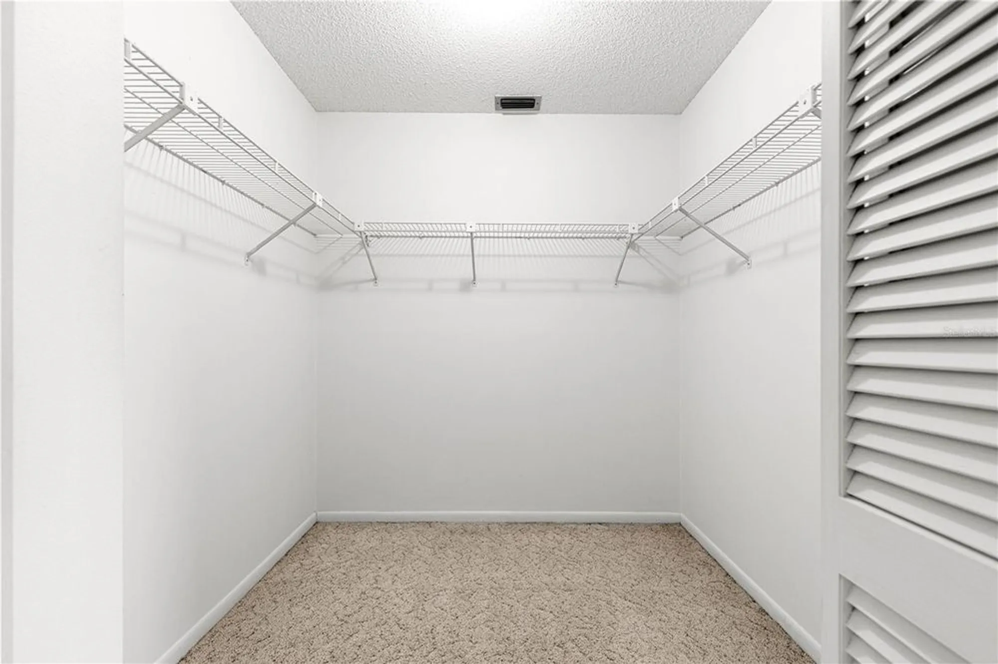 Property Slideshow image 17 of 22 | 8705 sw 95th st c, Ocala, FL, 34481