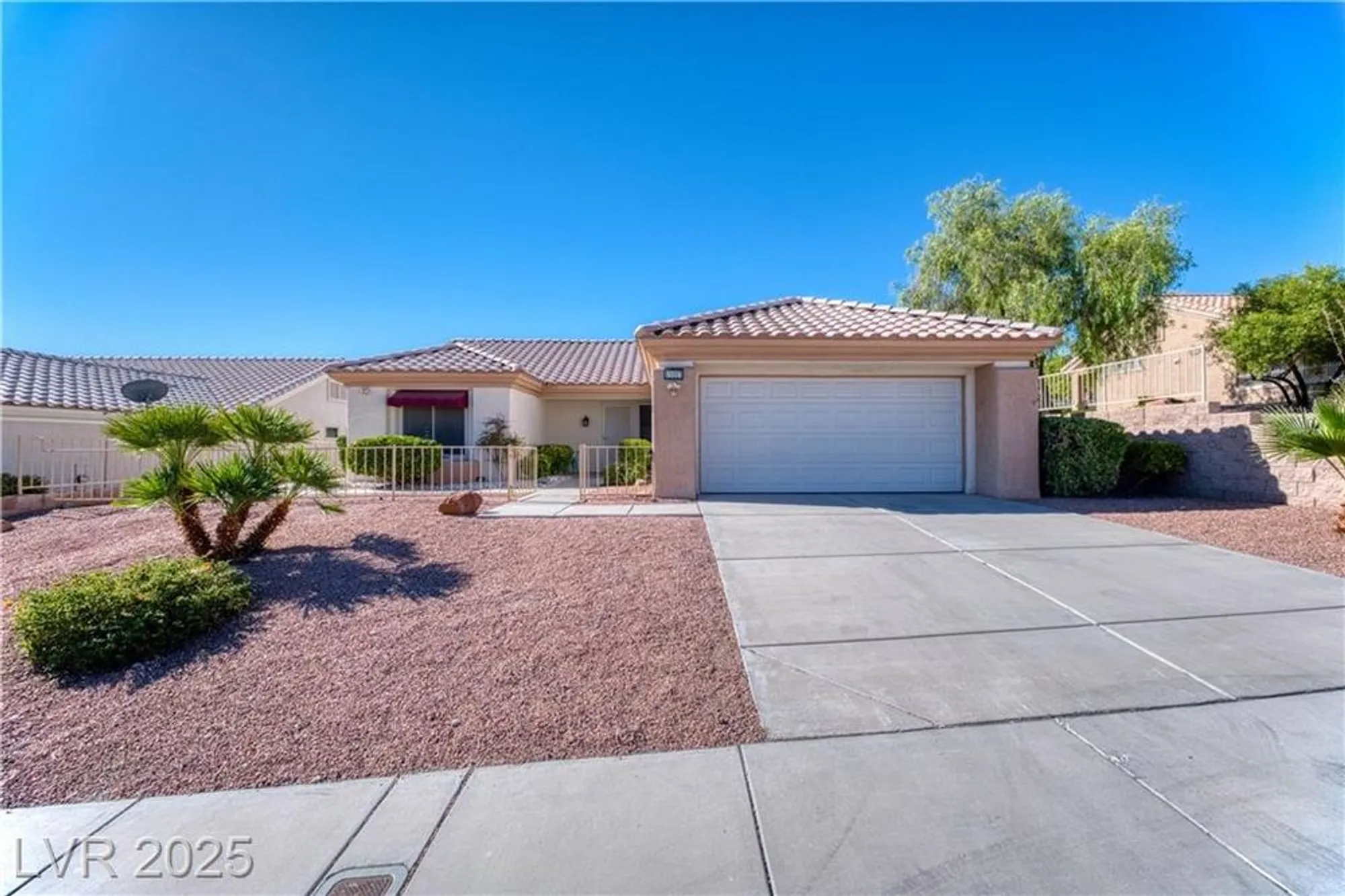 Property Slideshow image 31 of 43 | 11017 clear meadows dr, Las Vegas, NV, 89134