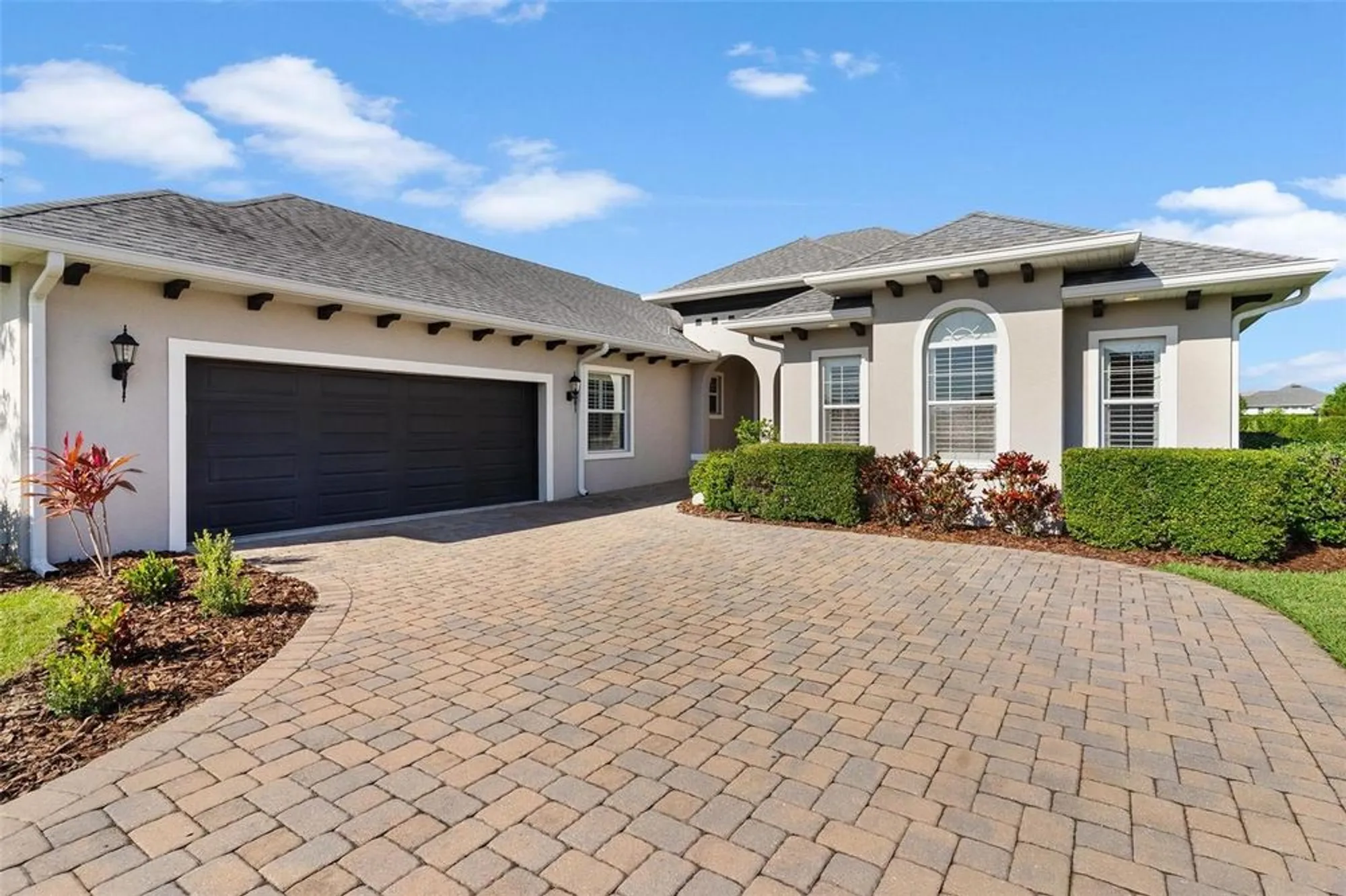Property Slideshow image 4 of 46 | 39517 hillrise ln, Lady Lake, FL, 32159