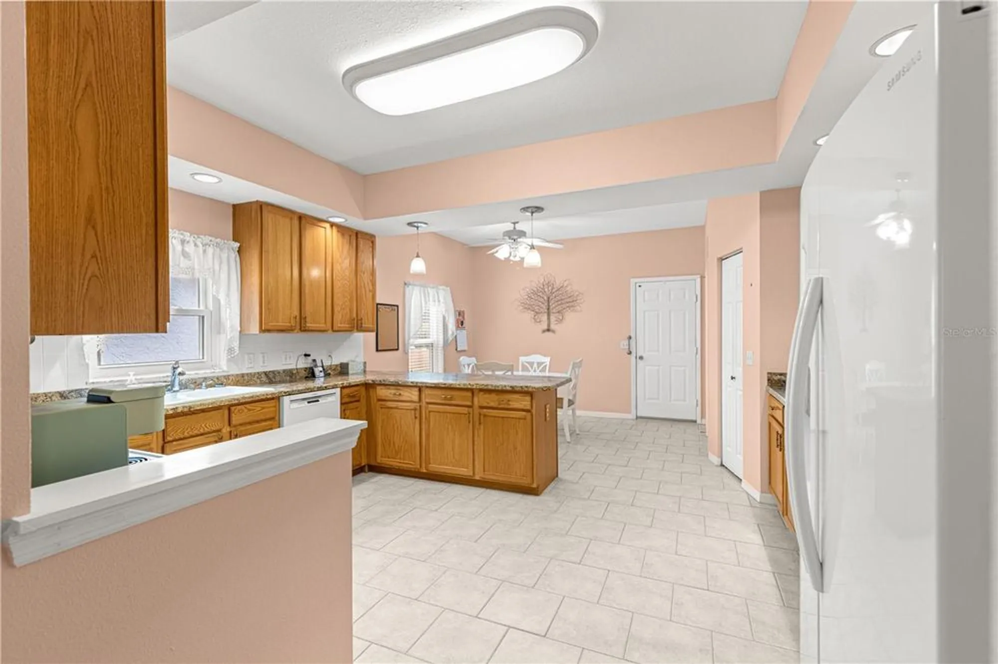Property Slideshow image 35 of 50 | 9200 sw 93rd cir, Ocala, FL, 34481