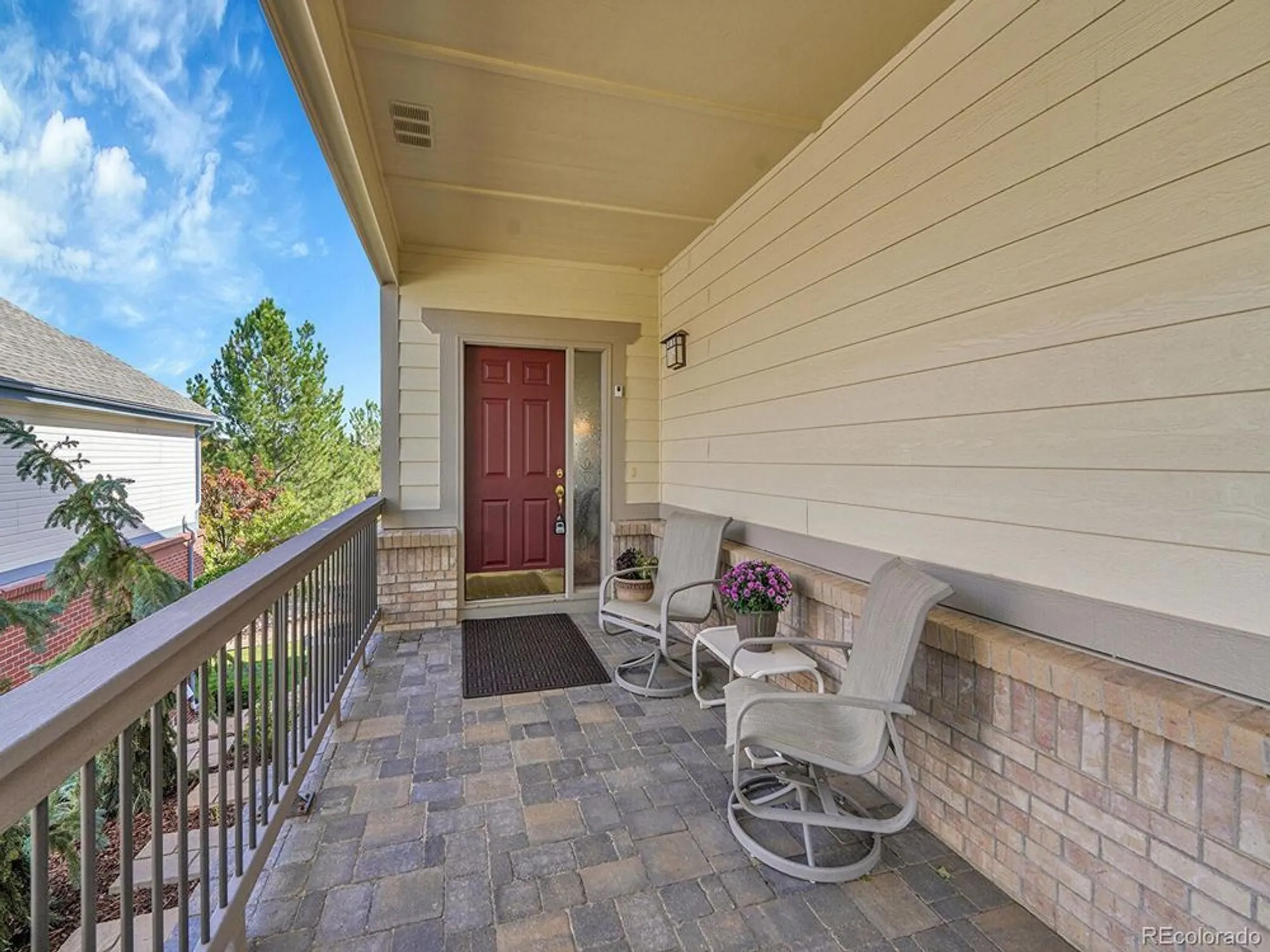 Property Slideshow image 4 of 49 | 23428 e long pl, Aurora, CO, 80016