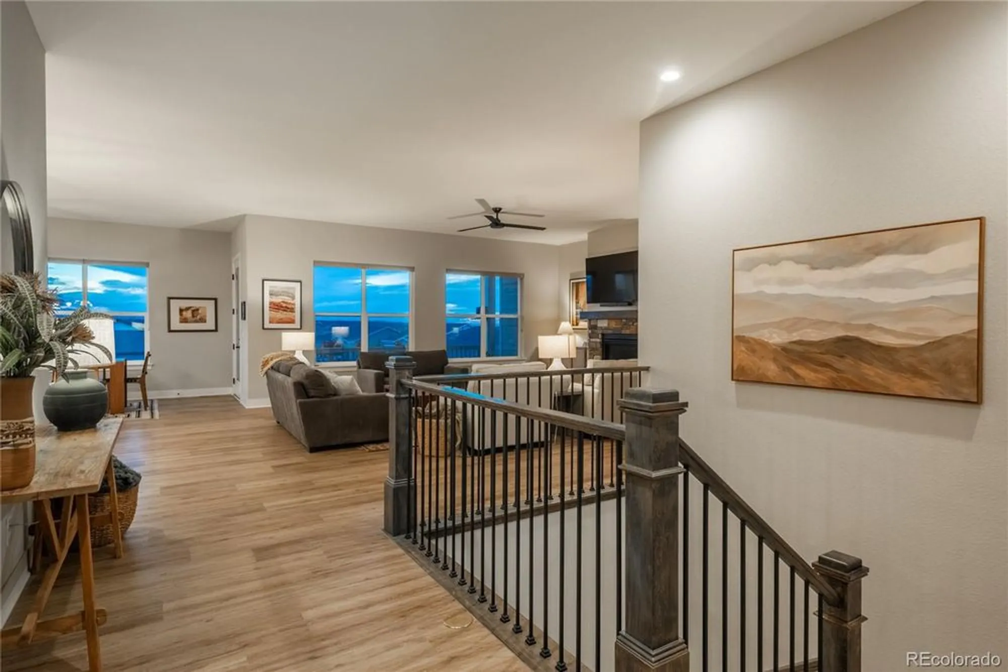 Property Slideshow image 4 of 49 | 5665 shadescale way, Castle Rock, CO, 80104