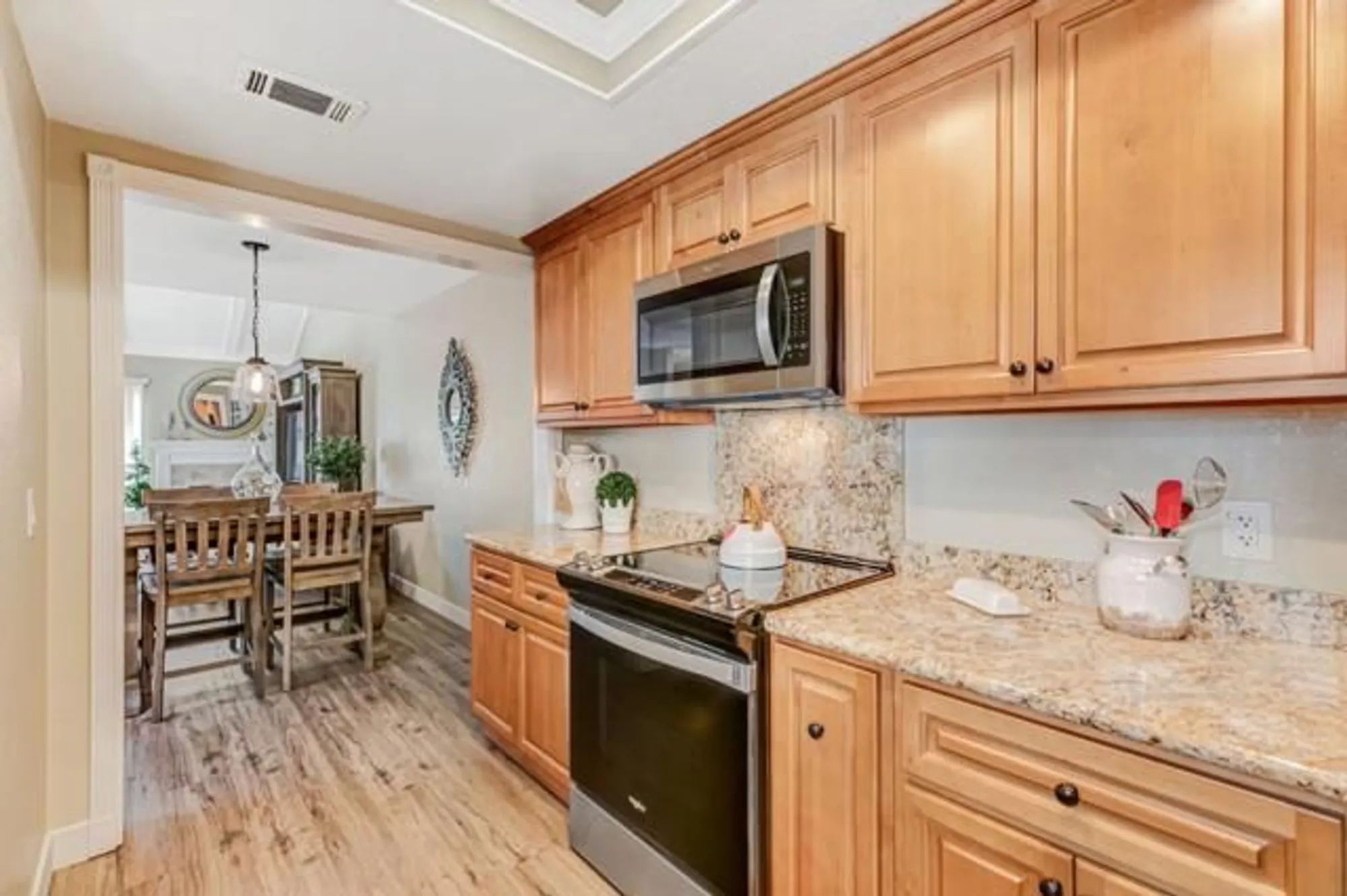 Property Slideshow image 14 of 35 | 6094 montgomery ct, San Jose, CA, 95135