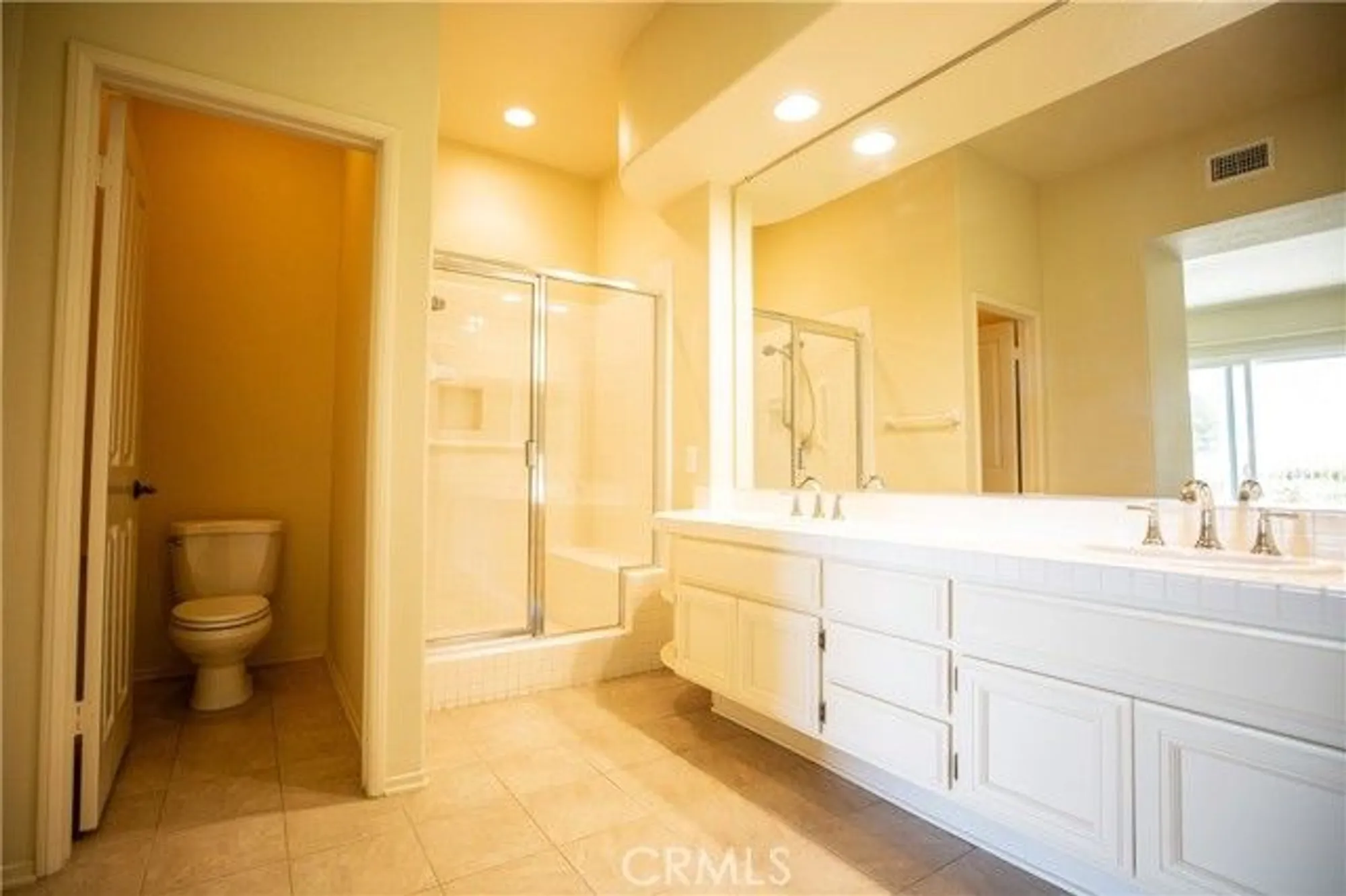 Property Slideshow image 15 of 38 | 21341 manzanillo, Mission Viejo, CA, 92692