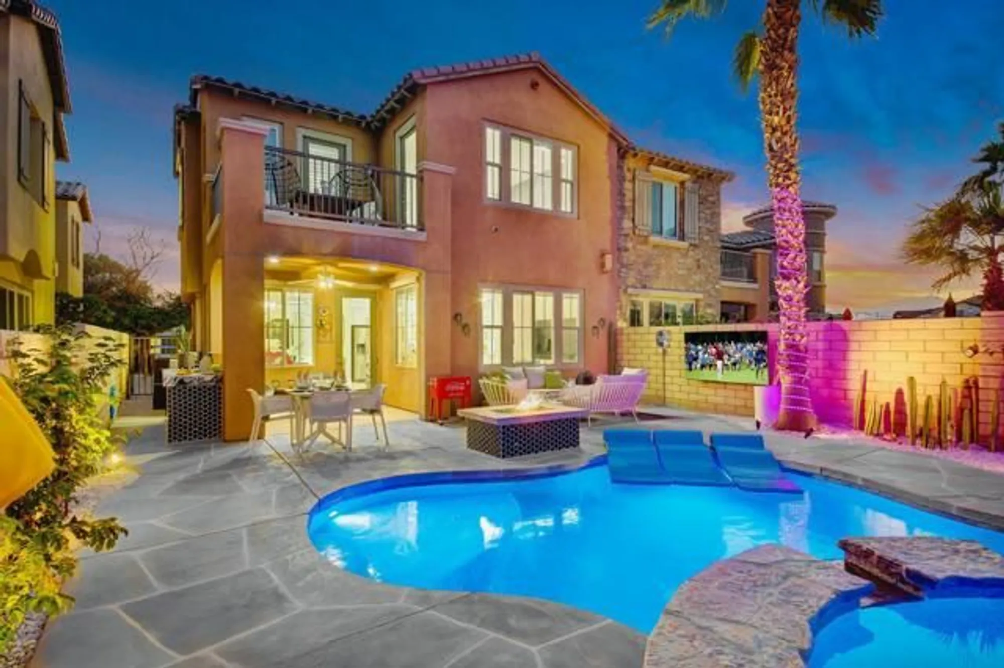 Property Slideshow image 13 of 82 | 43173 bacino ct, Indio, CA, 92203