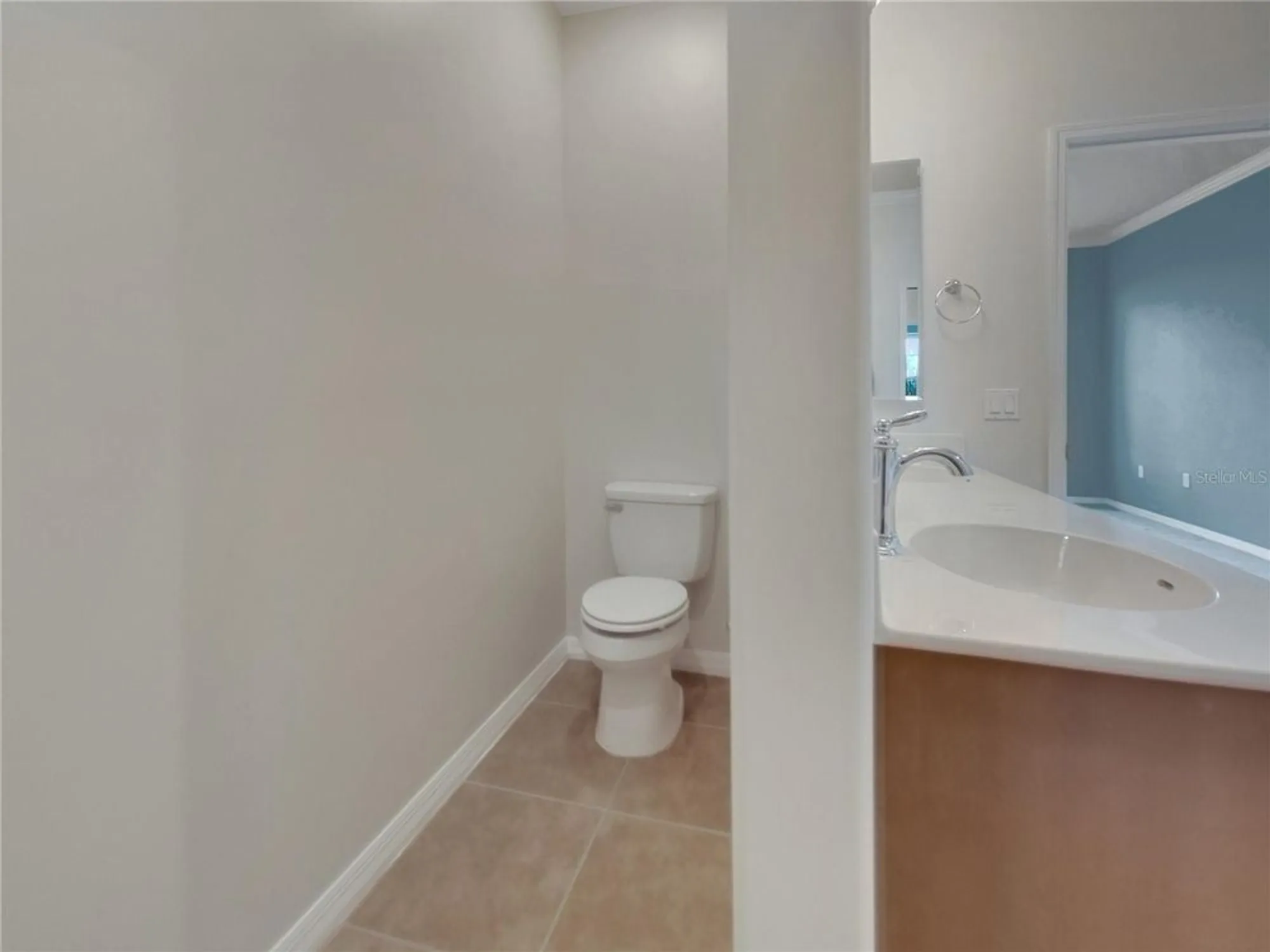 Property Slideshow image 17 of 29 | 1181 burgos dr # 406, Sarasota, FL, 34238