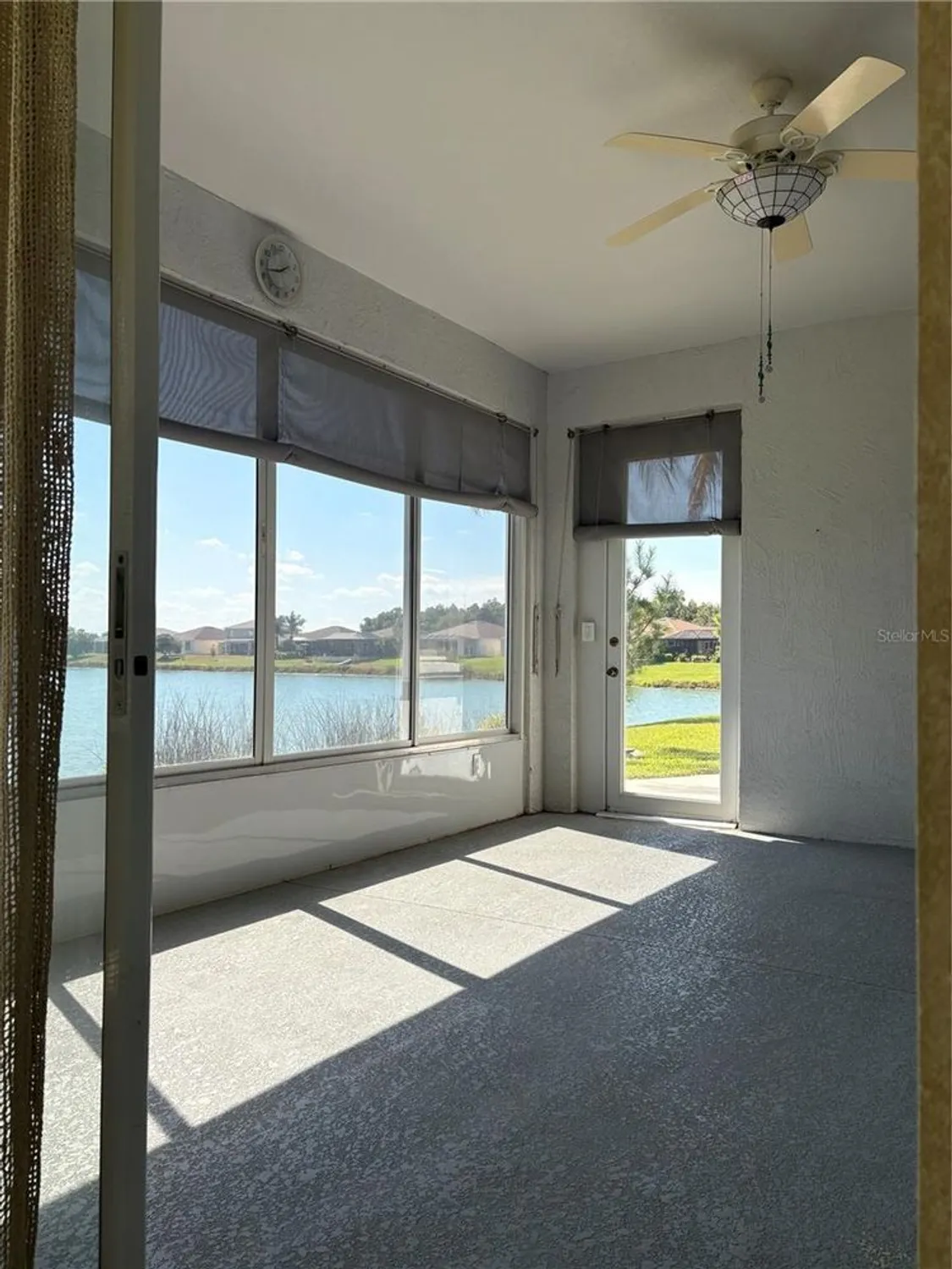 Property Slideshow image 25 of 53 | 4220 windchime ln, Lakeland, FL, 33811