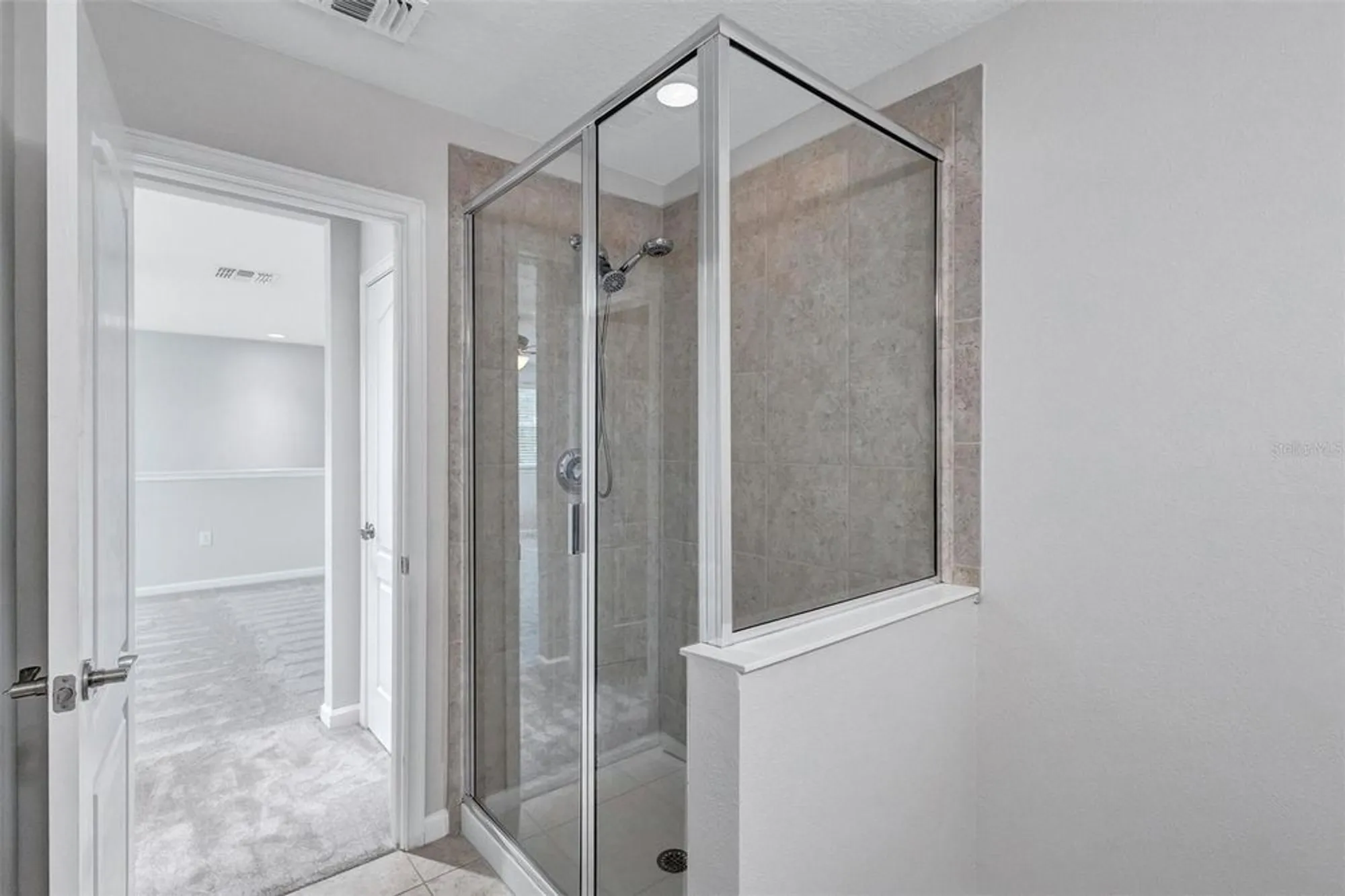 Property Slideshow image 38 of 55 | 5221 horizon cv, Bradenton, FL, 34211