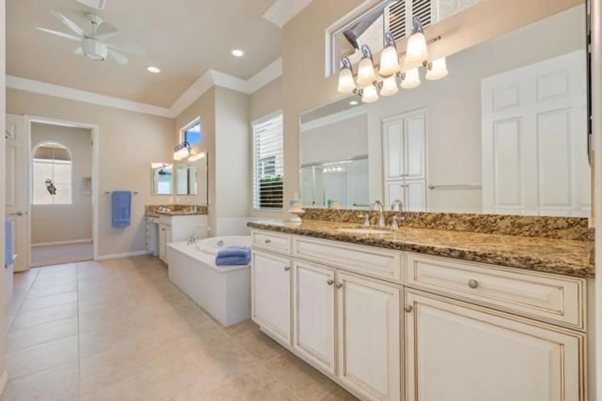 Property Slideshow image 16 of 32 | 81197 avenida neblina, Indio, CA, 92203