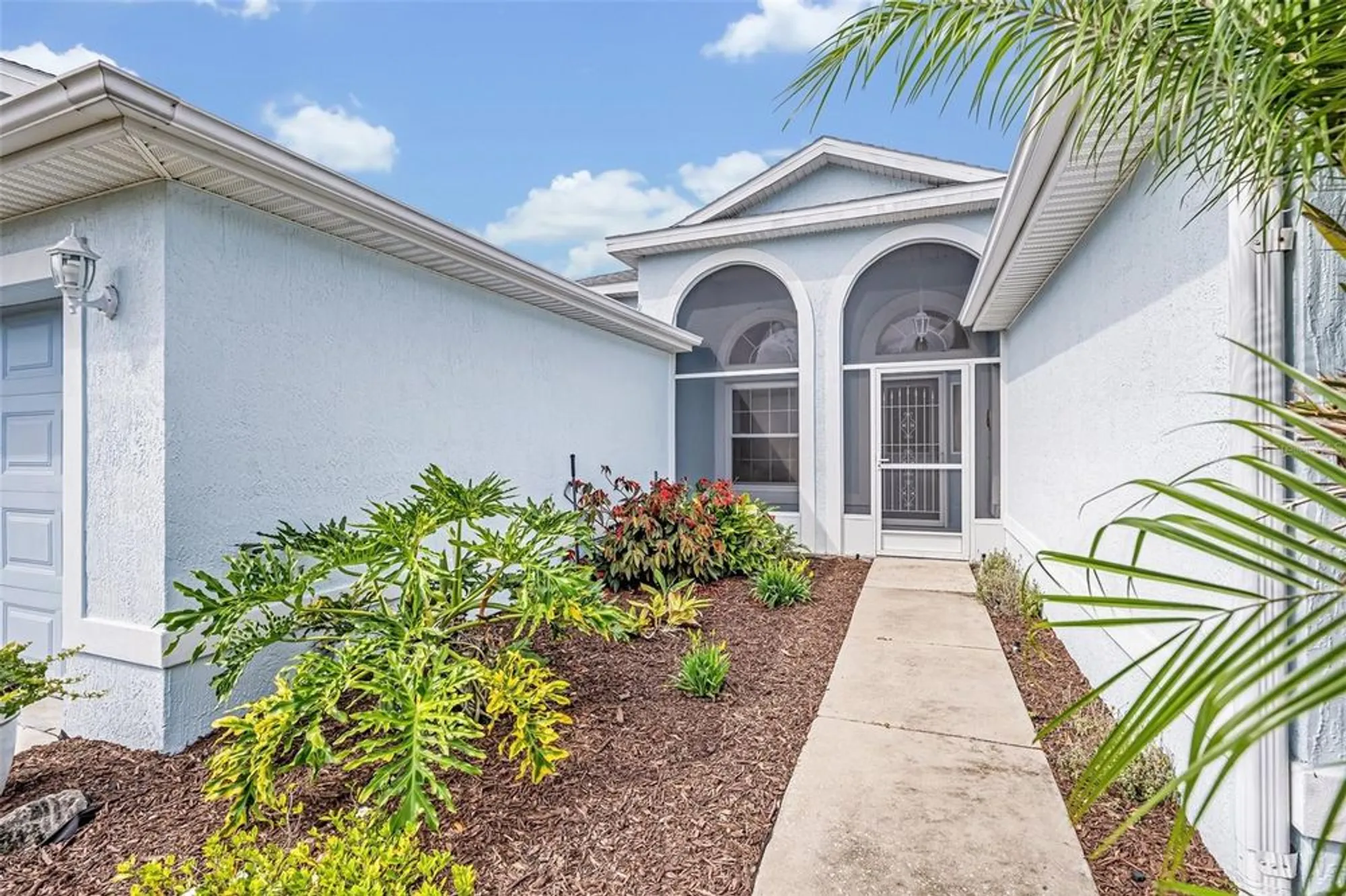 Property Slideshow image 5 of 52 | 25057 riverwalk dr, Leesburg, FL, 34748