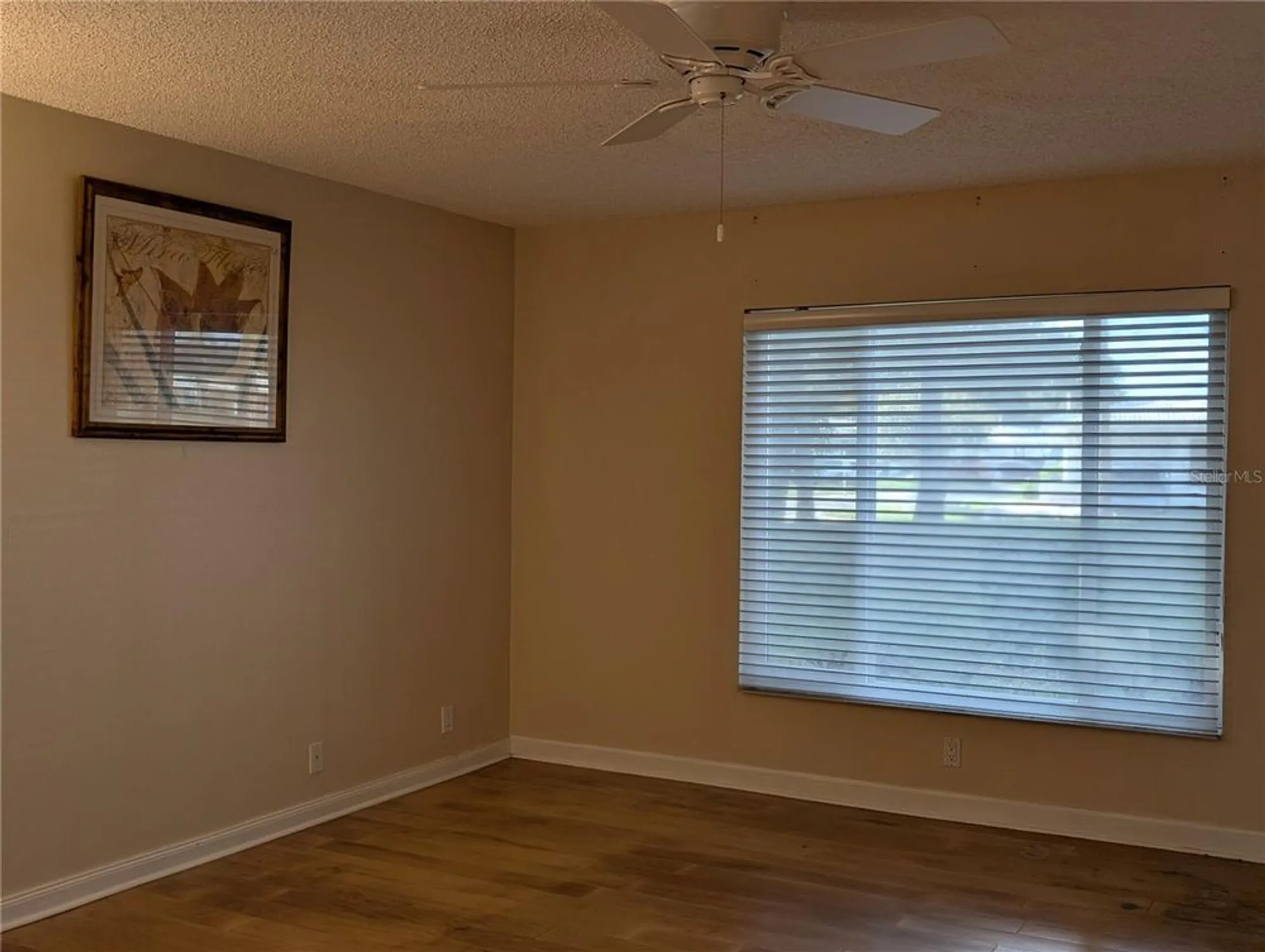 Property Slideshow image 12 of 47 | 9154 42nd ln n # 5, Pinellas Park, FL, 33782