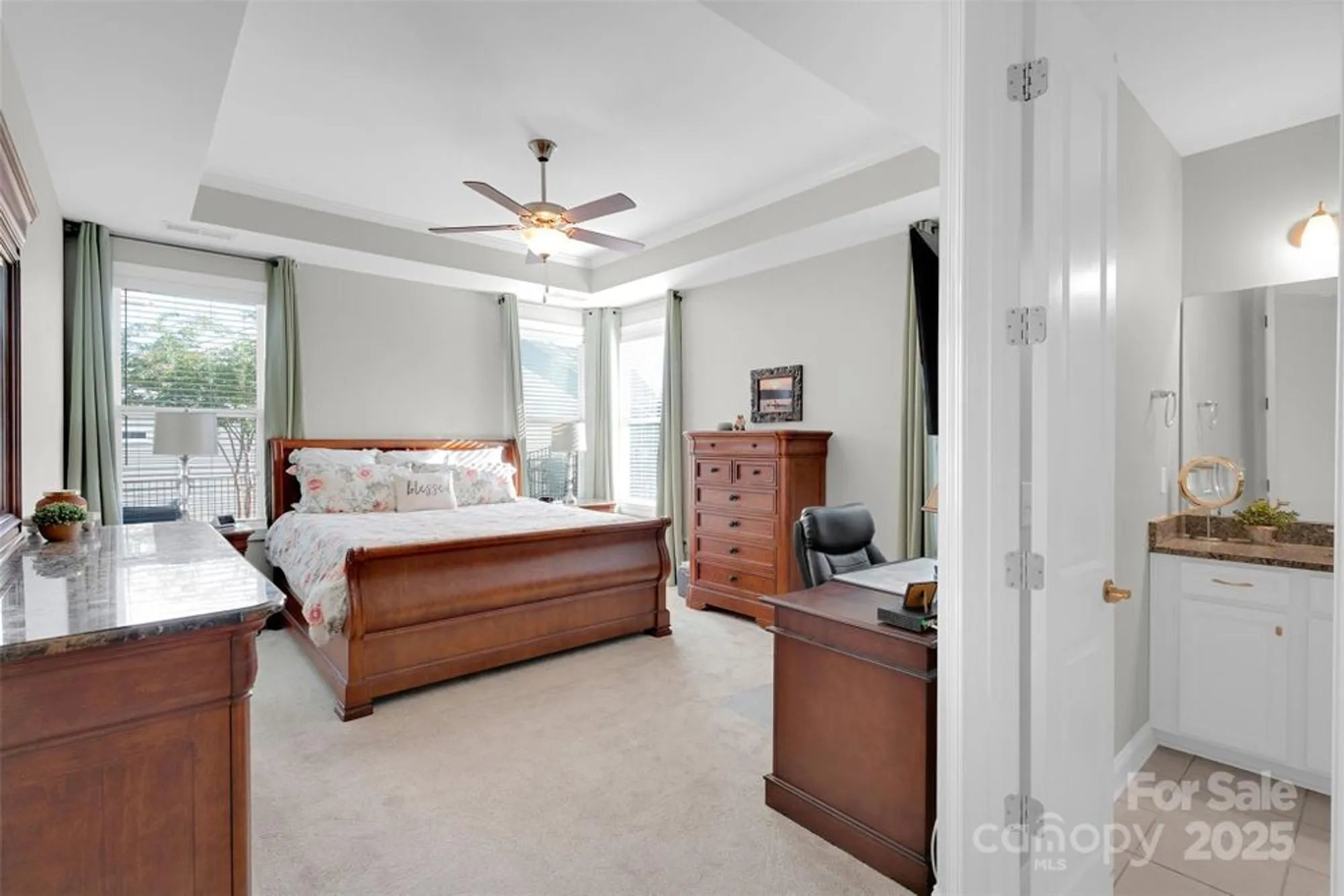 Property Slideshow image 25 of 45 | 8206 festival way, Charlotte, NC, 28215