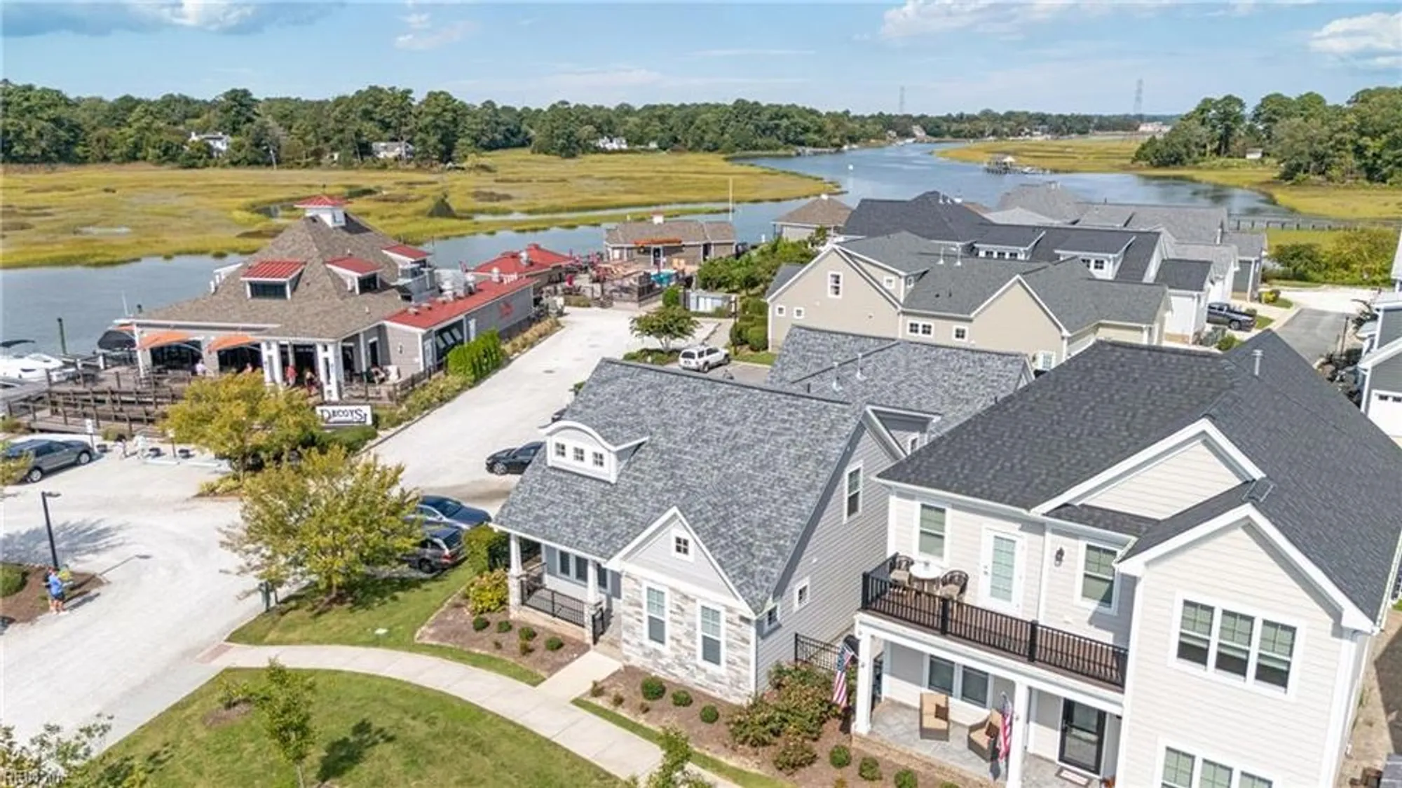 Property Slideshow image 37 of 40 | 119 creek ln, Suffolk, VA, 23435