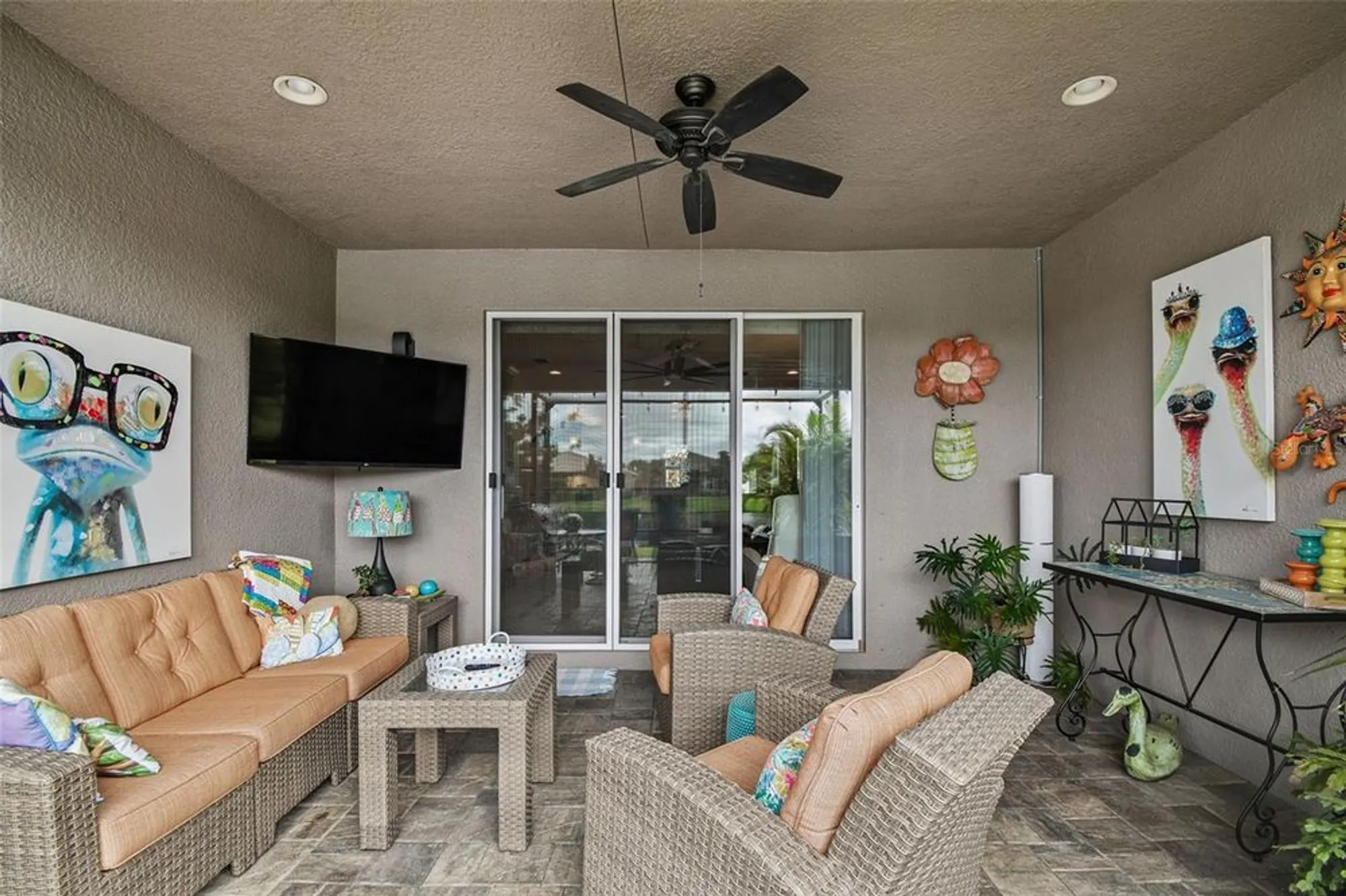 Property Slideshow image 45 of 87 | 4836 marble springs cir, Wimauma, FL, 33598