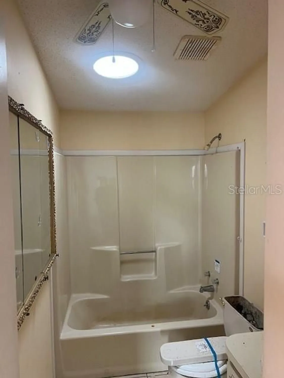 Property Slideshow image 7 of 10 | 1722 myrtle beach dr, The Villages, FL, 32159