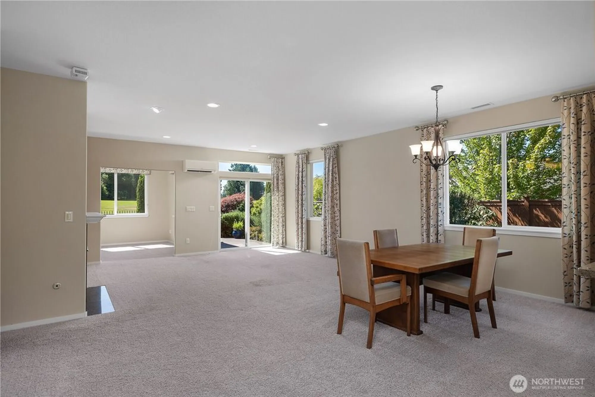 Property Slideshow image 22 of 39 | 4812 spokane st, Lacey, WA, 98516