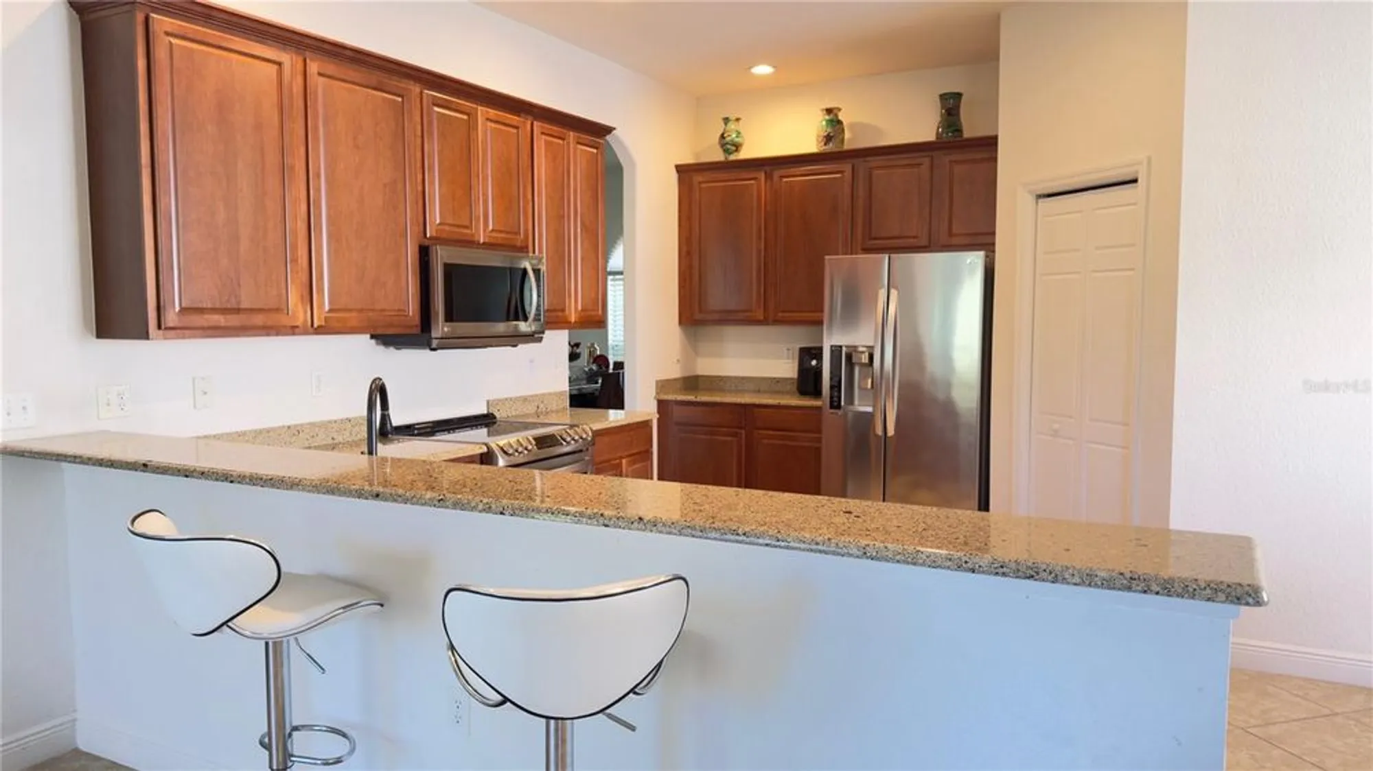 Property Slideshow image 5 of 45 | 10048 cleghorn dr, San Antonio, FL, 33576