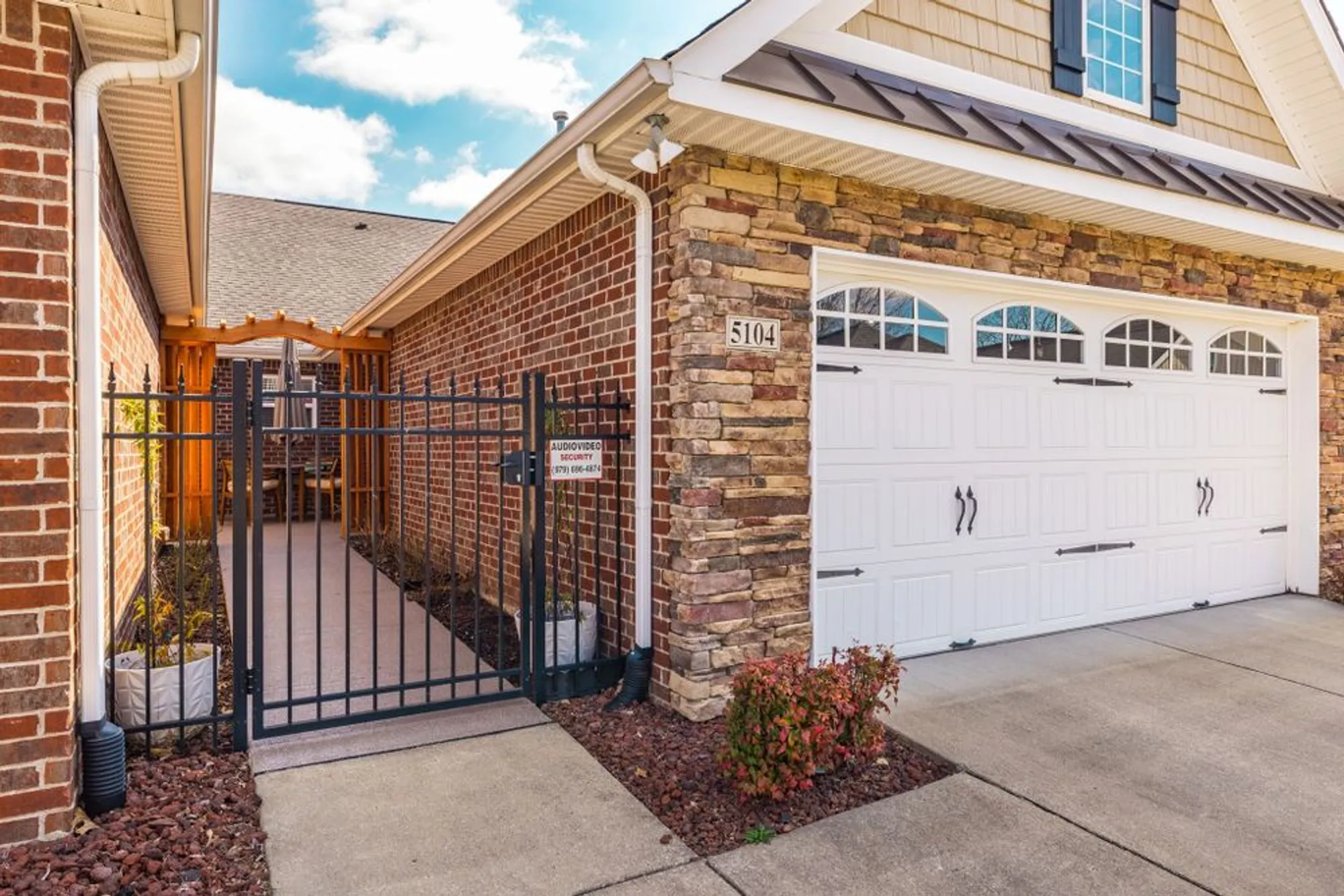 Property Slideshow image 8 of 68 | 395 devon chase hl unit 5104, Gallatin, TN, 37066