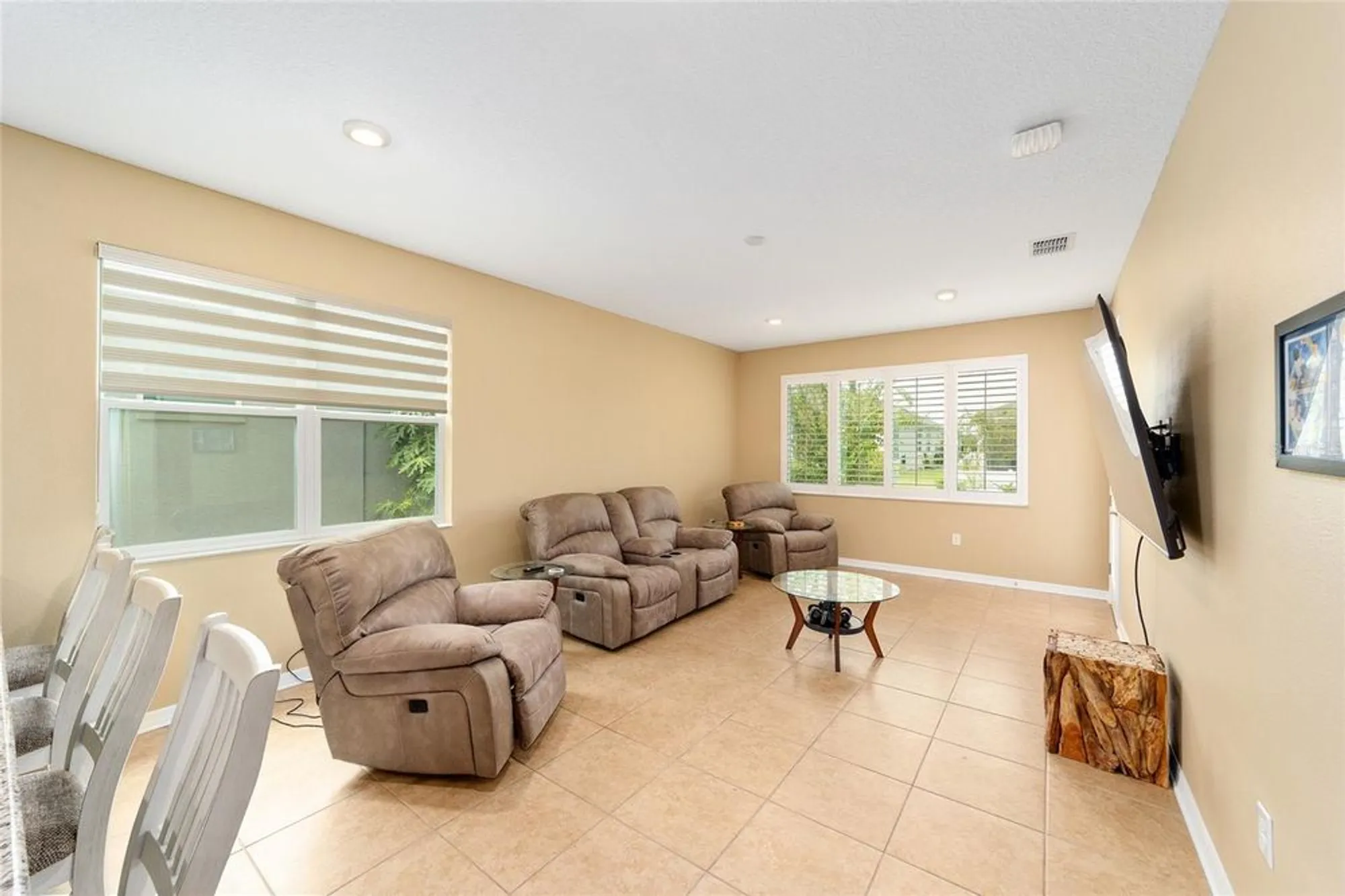 Property Slideshow image 9 of 34 | 8661 sw 76th ln, Ocala, FL, 34481