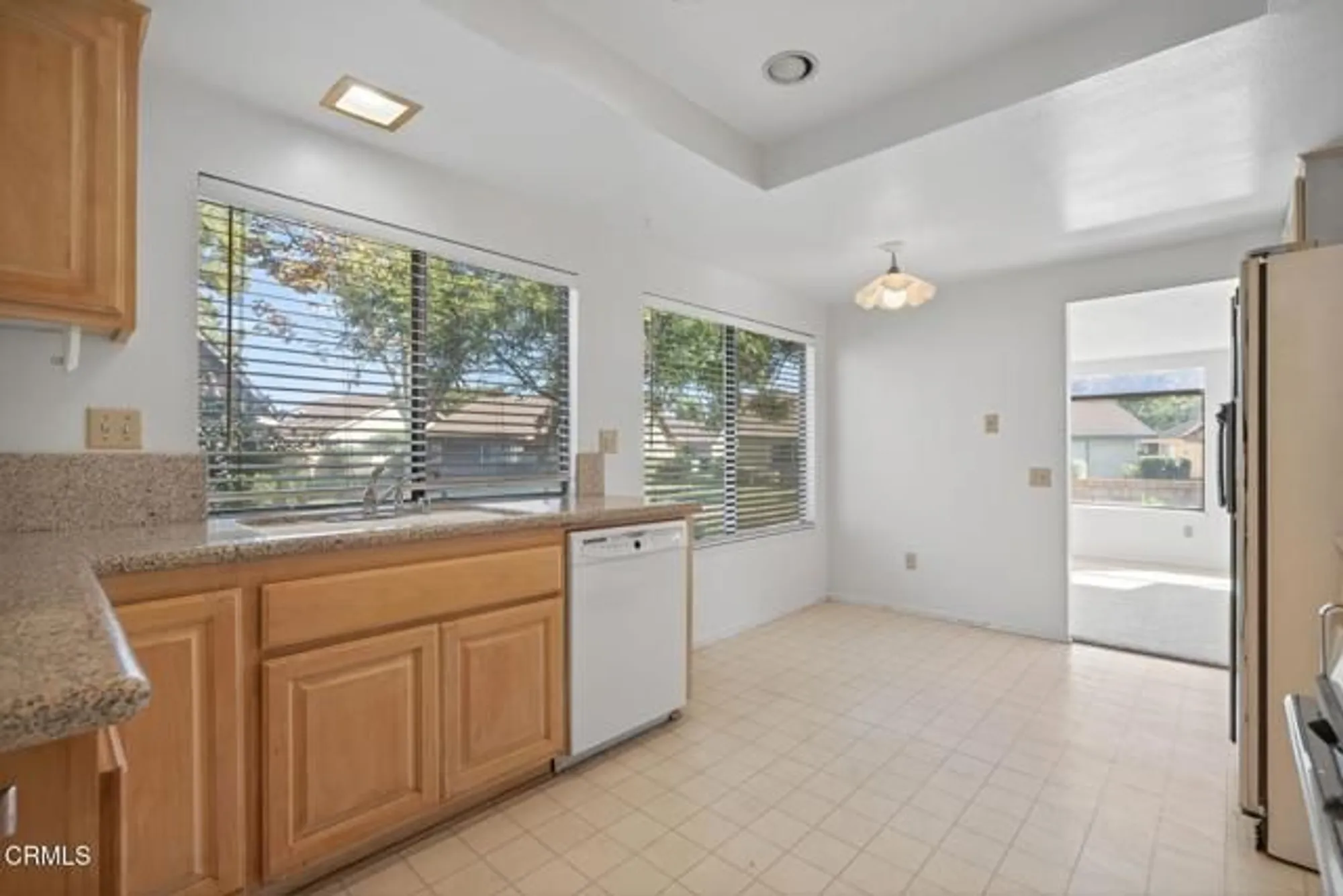 Property Slideshow image 14 of 52 | 17164 village 17, Camarillo, CA, 93012