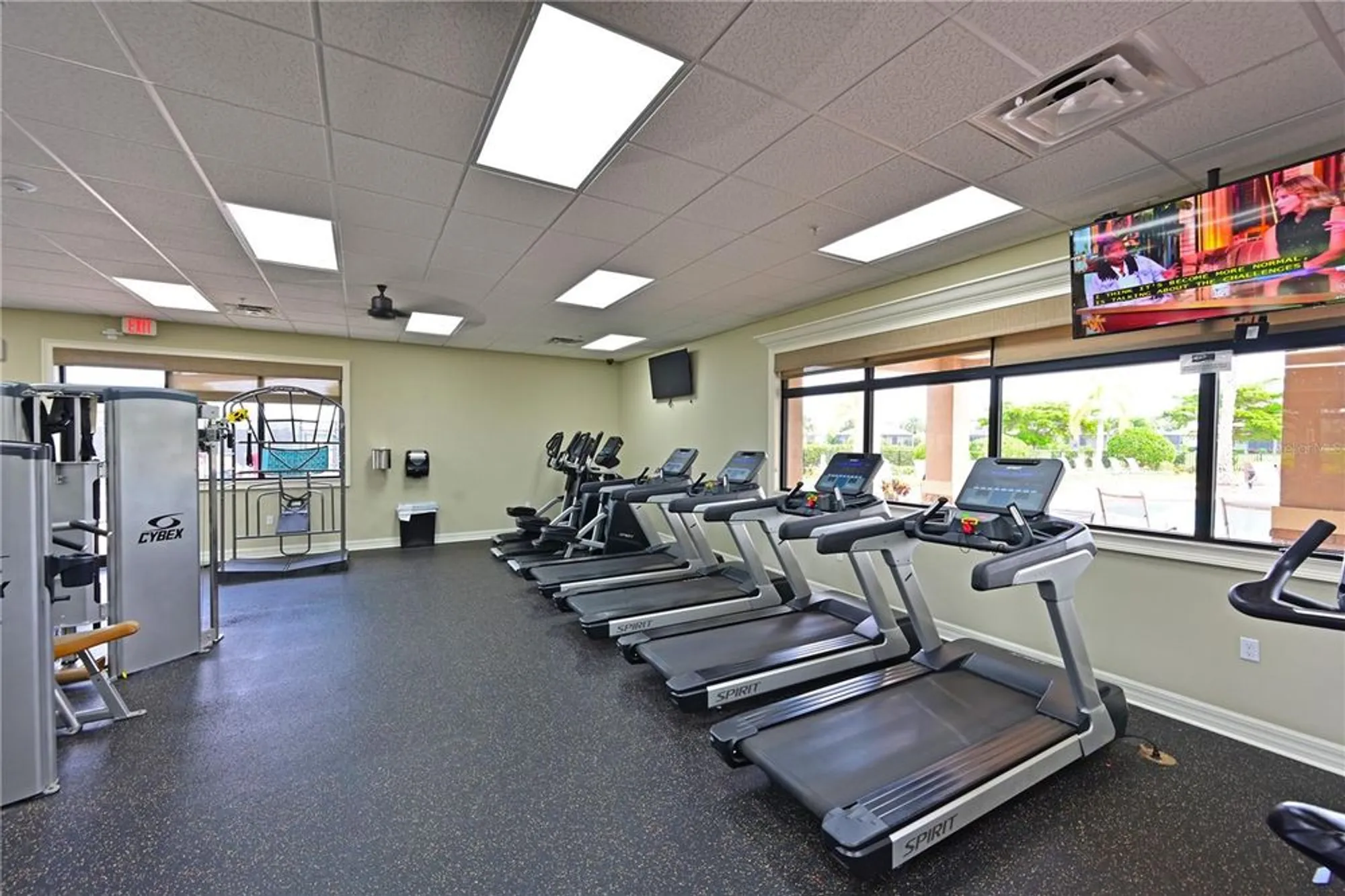 Property Slideshow image 45 of 53 | 7114 quiet creek dr, Bradenton, FL, 34212