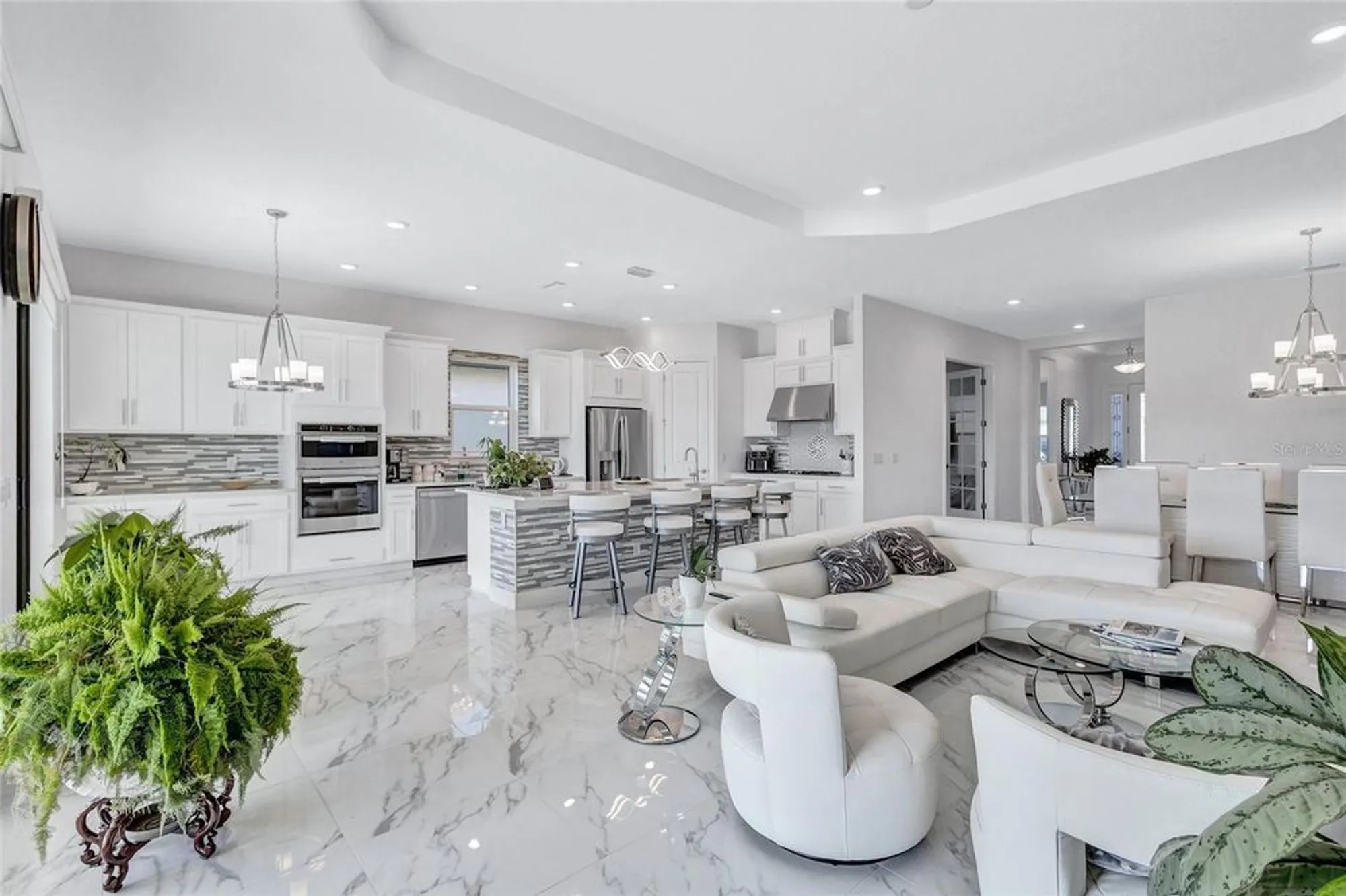 Property Slideshow image 26 of 56 | 6203 grandview hill ct, Bradenton, FL, 34203