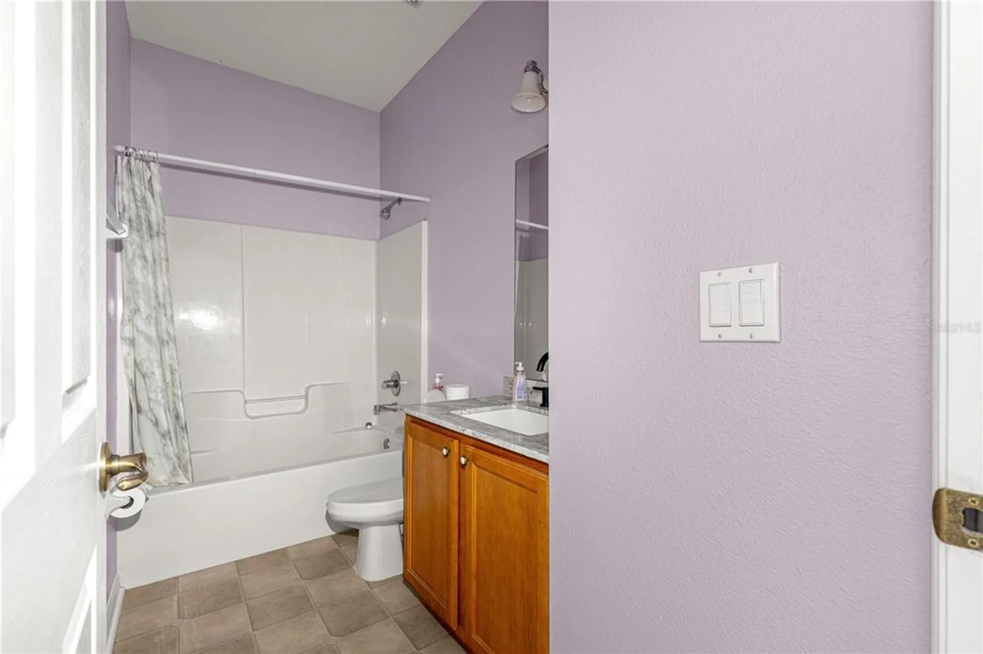 Property Slideshow image 25 of 37 | 8084 sw 81st loop, Ocala, FL, 34476