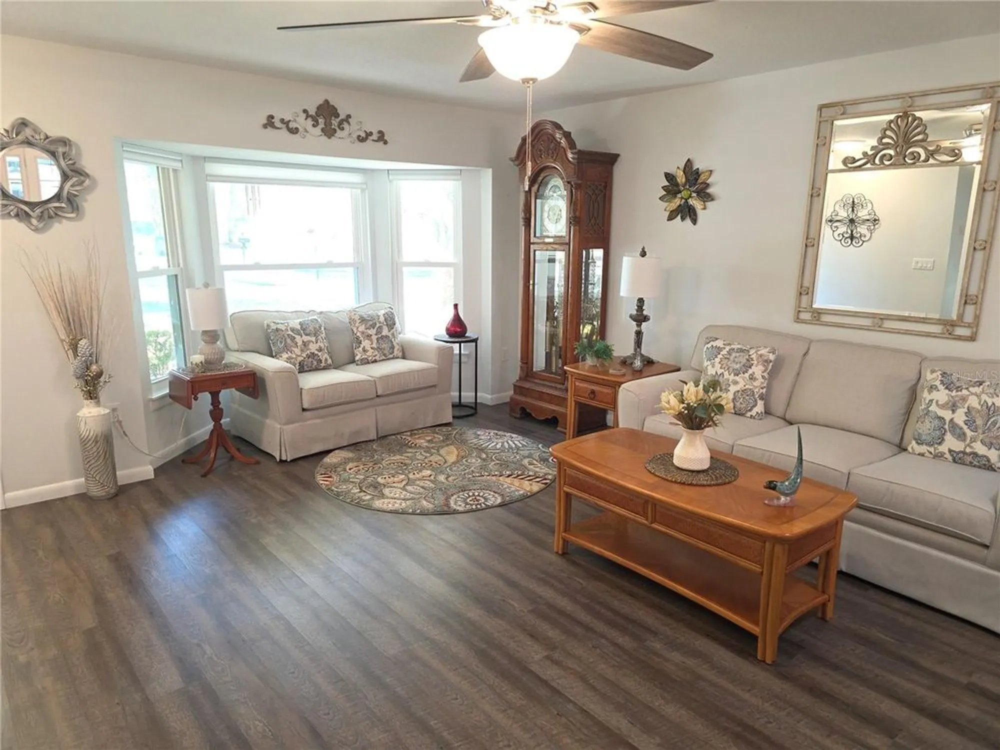 Property Slideshow image 12 of 42 | 2641 royal ridge dr, Spring Hill, FL, 34606