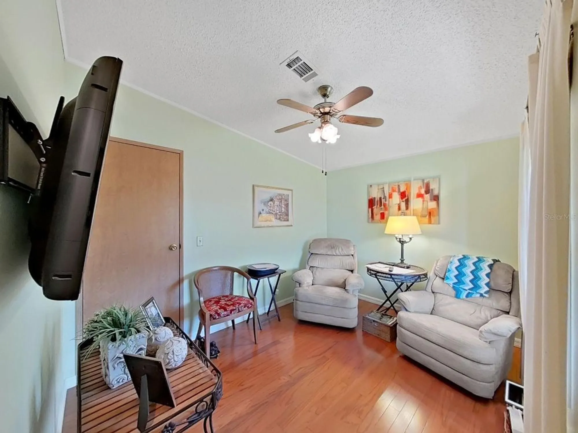 Property Slideshow image 31 of 44 | 1758 fox hill dr, Lakeland, FL, 33810