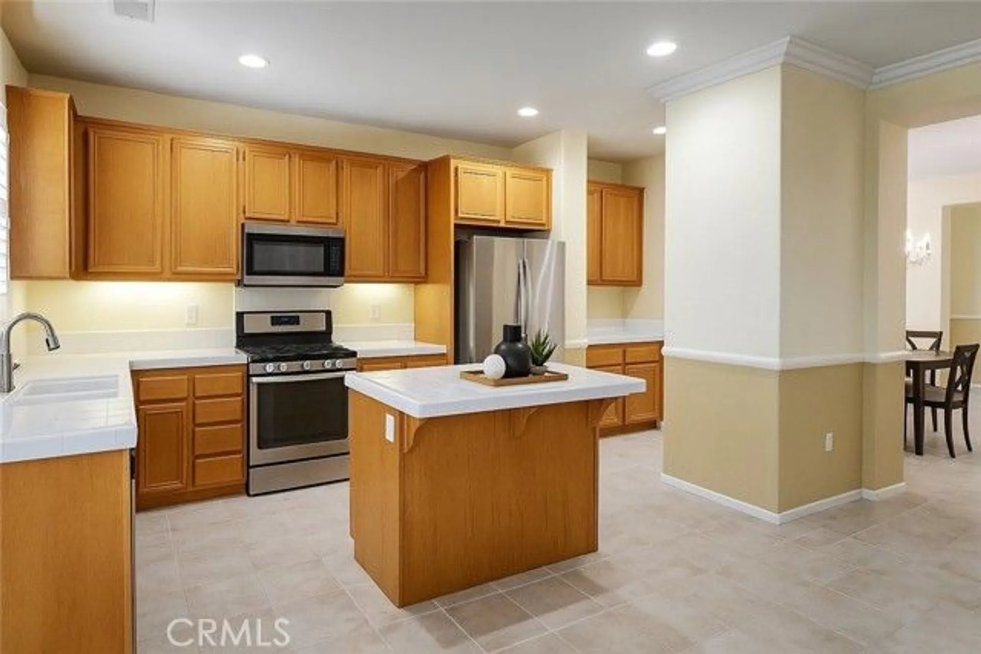 Property Slideshow image 5 of 10 | 7969 mickelson way, Hemet, CA, 92545