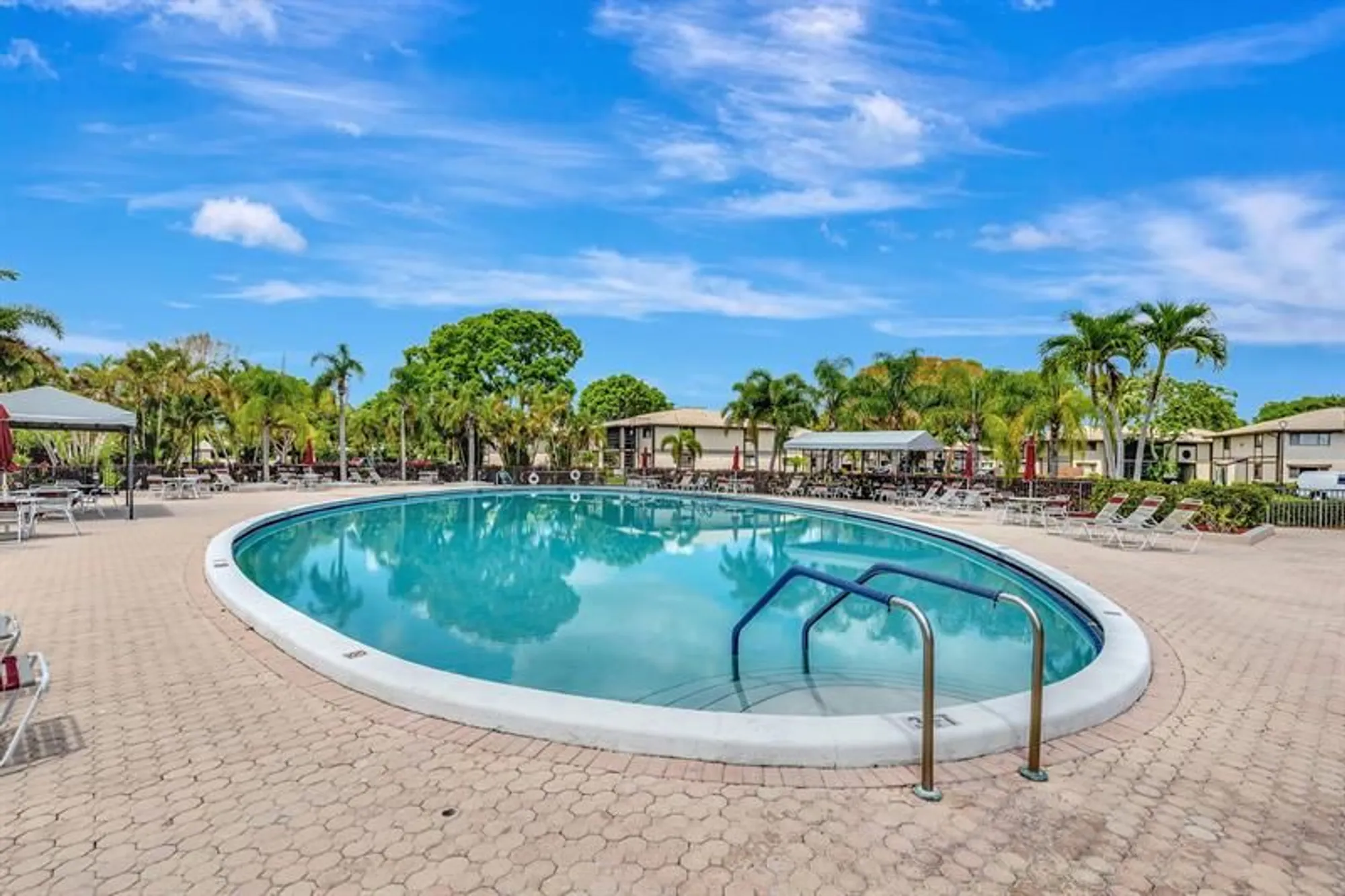 Property Slideshow image 23 of 25 | 9460 s belfort cir # l3-111, Tamarac, FL, 33321